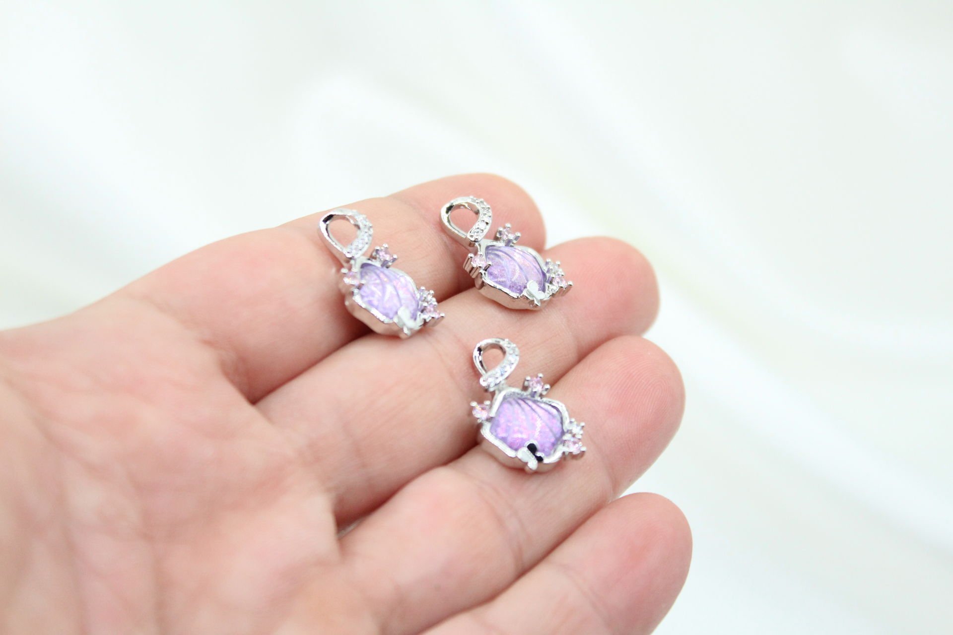 İthal Lila Simli İstiridye Kolye Ucu Rodyum