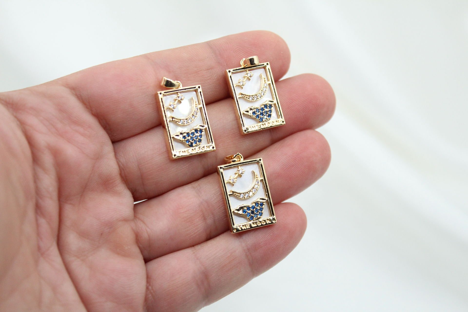 İthal Tarot Kolye Ucu Altın(The Moon)