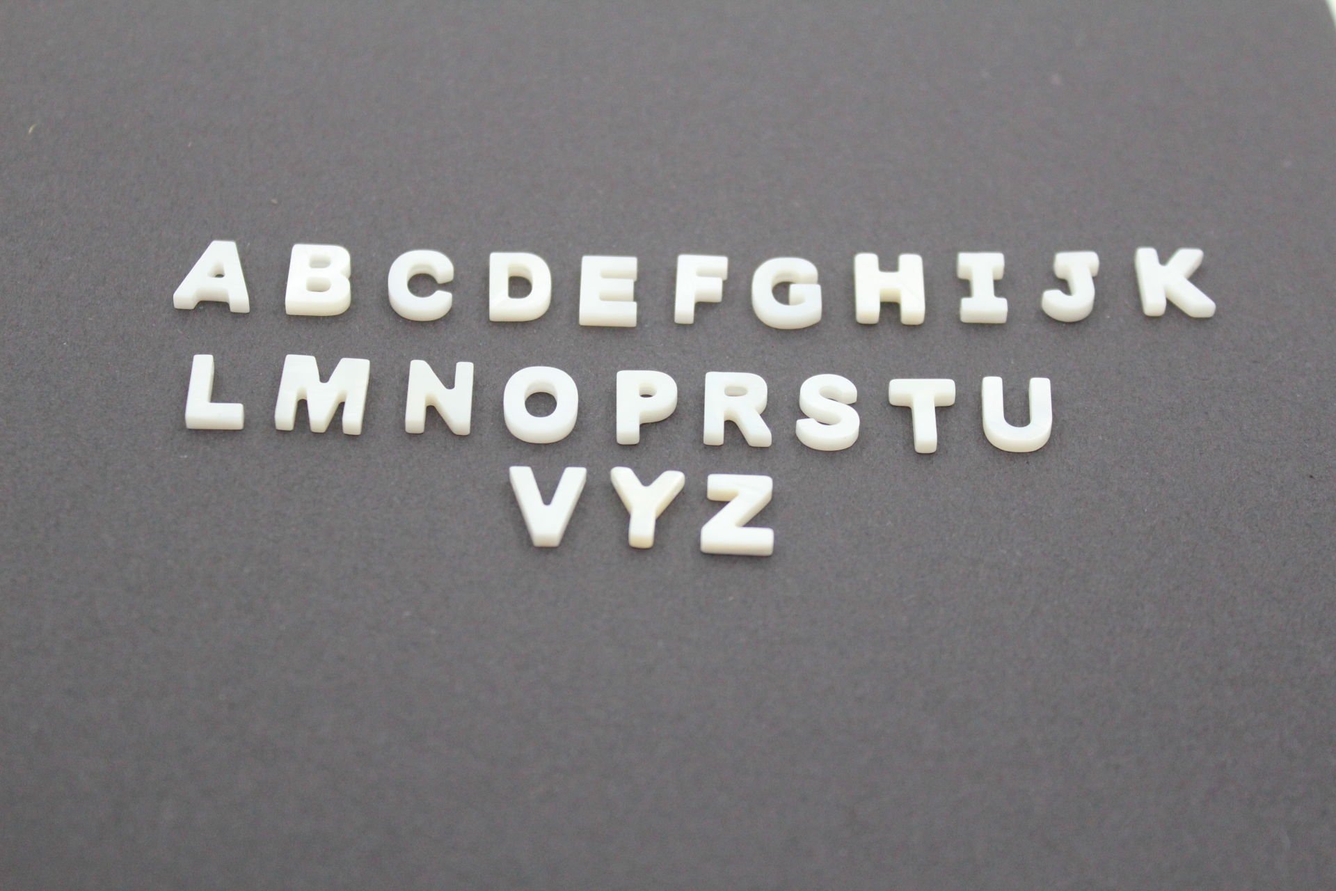 Sallantı Sedef Harf