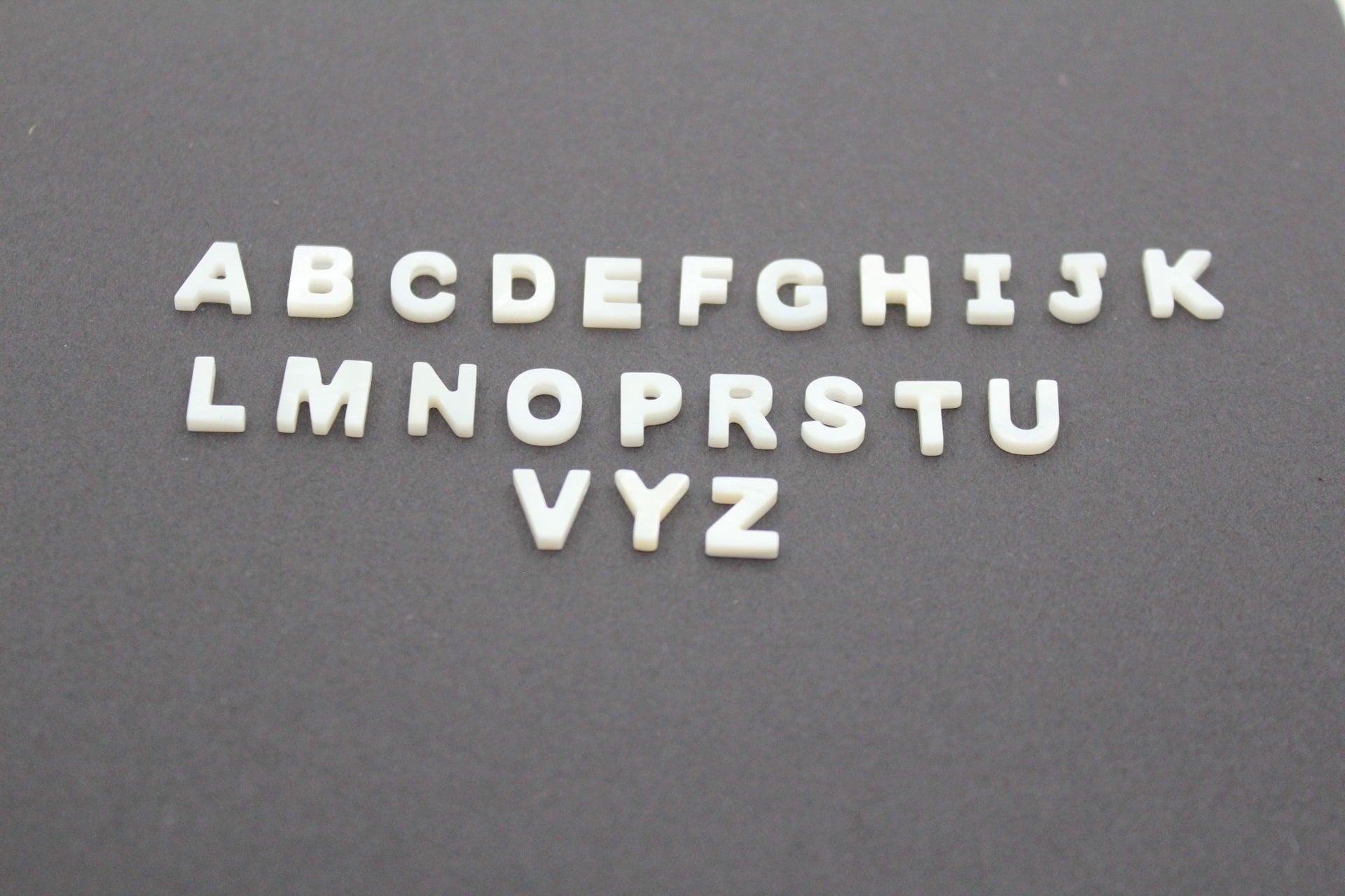 Sallantı Sedef Harf