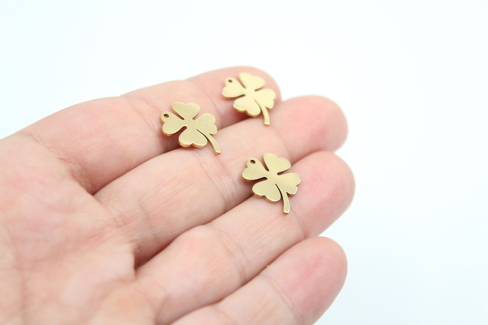 Çelik Yonca Kolye Ucu