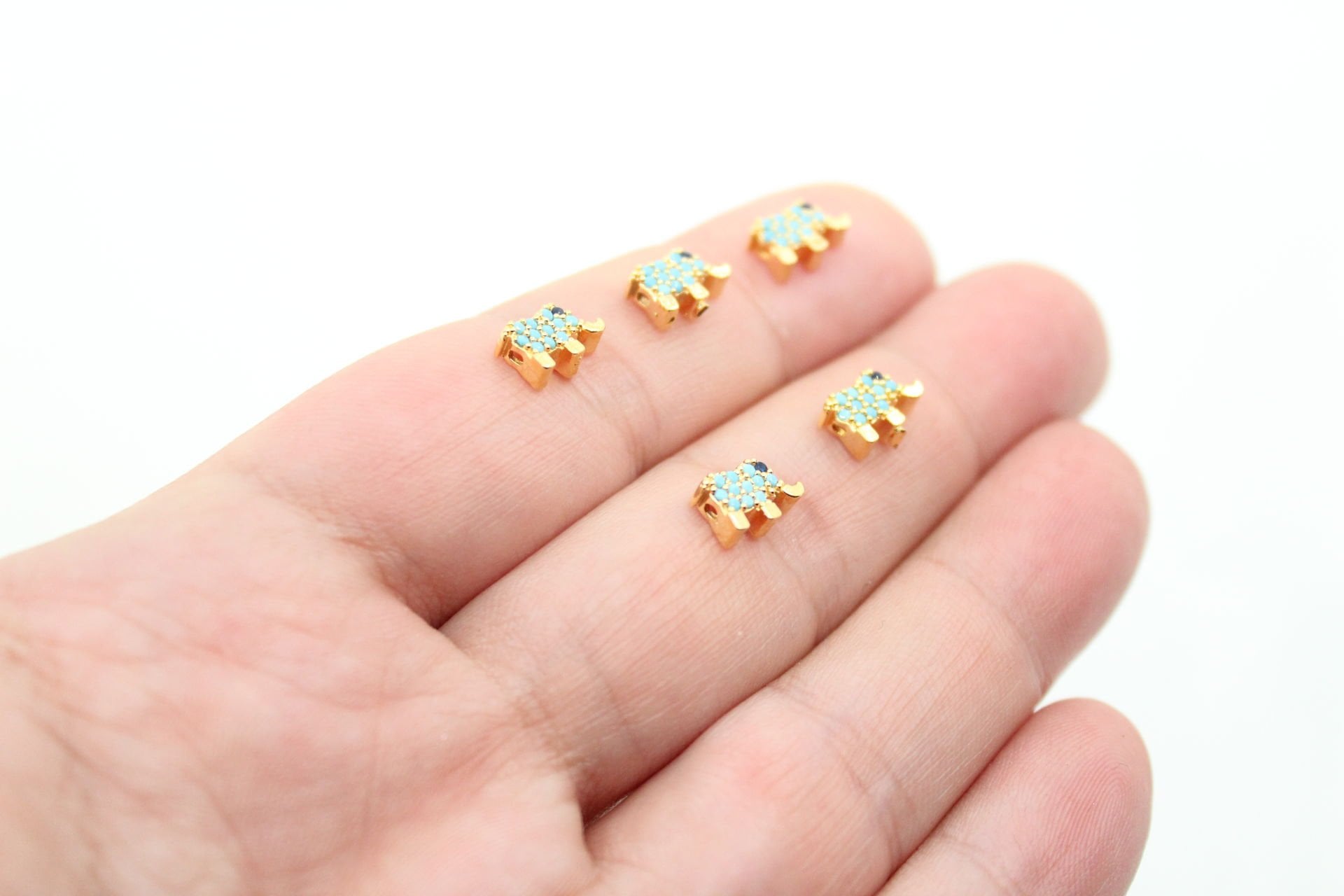 Altın Kaplama Zirkonlu Fil Ara Aparat