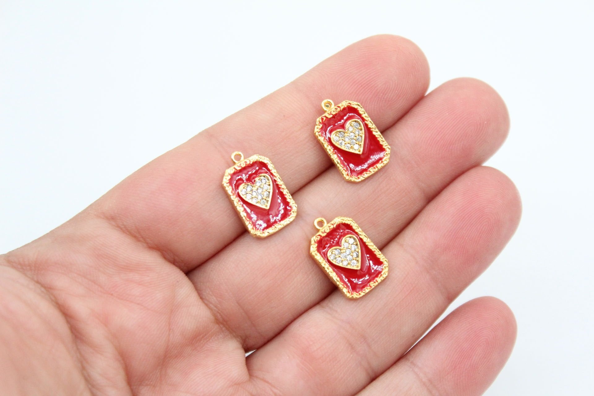 Altın Kaplama Mineli Zirkonlu Oyun Kartı Kupa