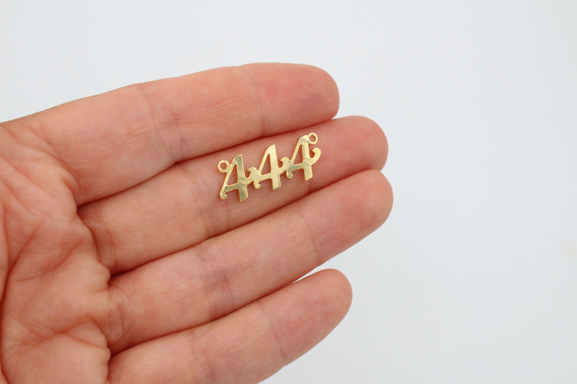 Altın Kaplama Melek Sayıları 444