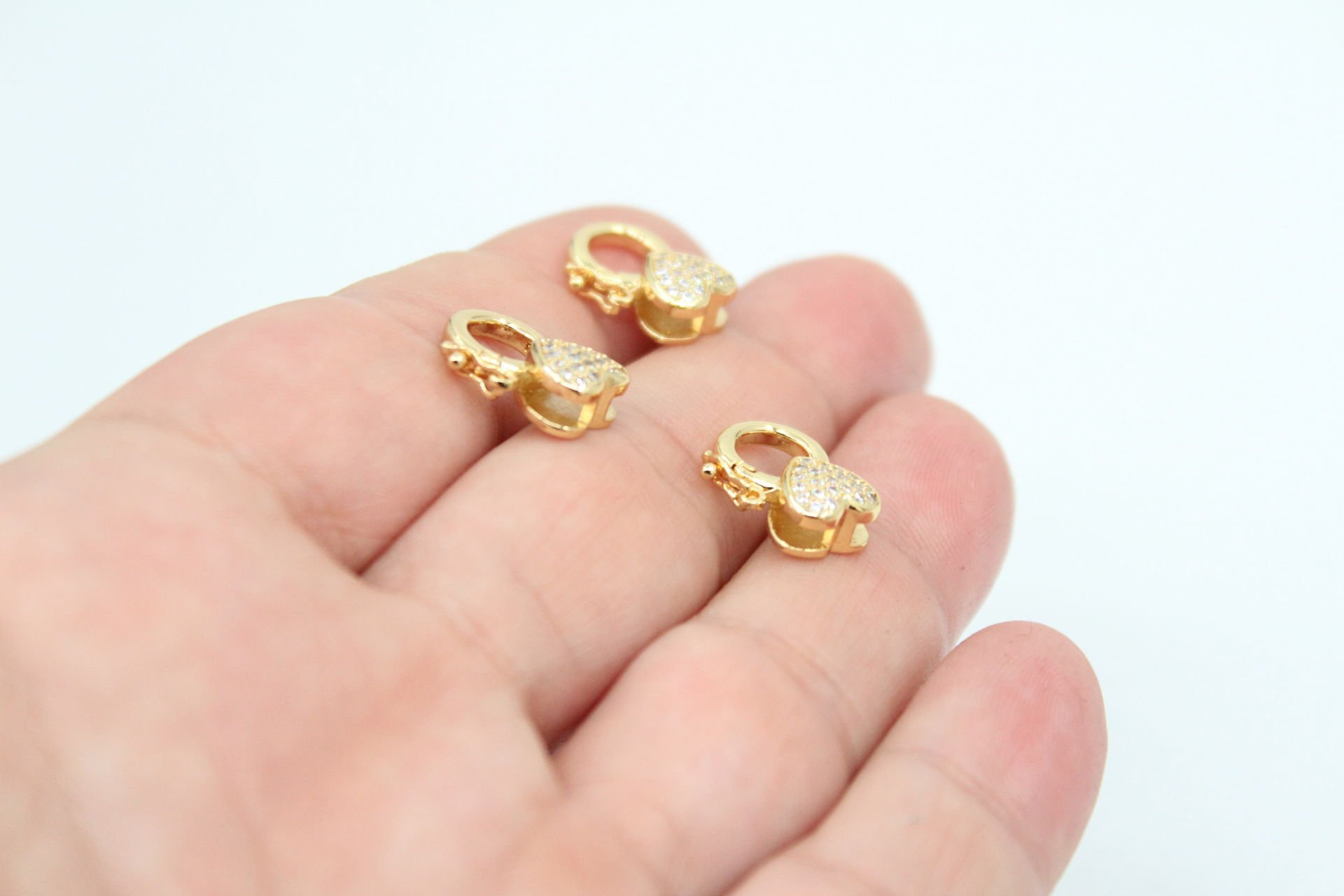 İthal Kalpli Zirkonlu Yuvarlak Kilit