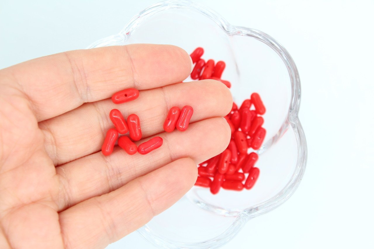 Cam Kırmızı Mercan Boncuk 50gr