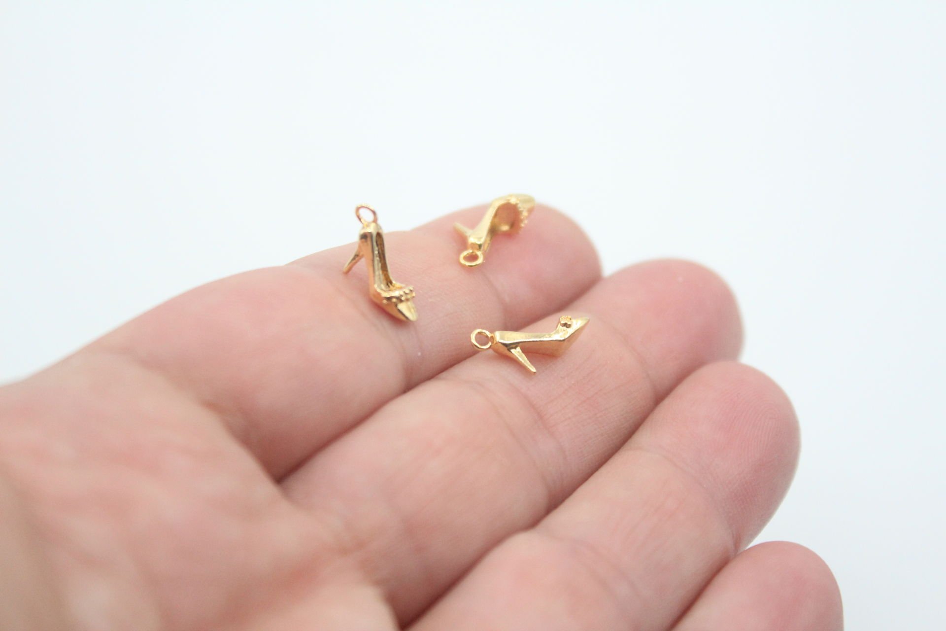 Altın Kaplama Döküm Ayakkabı