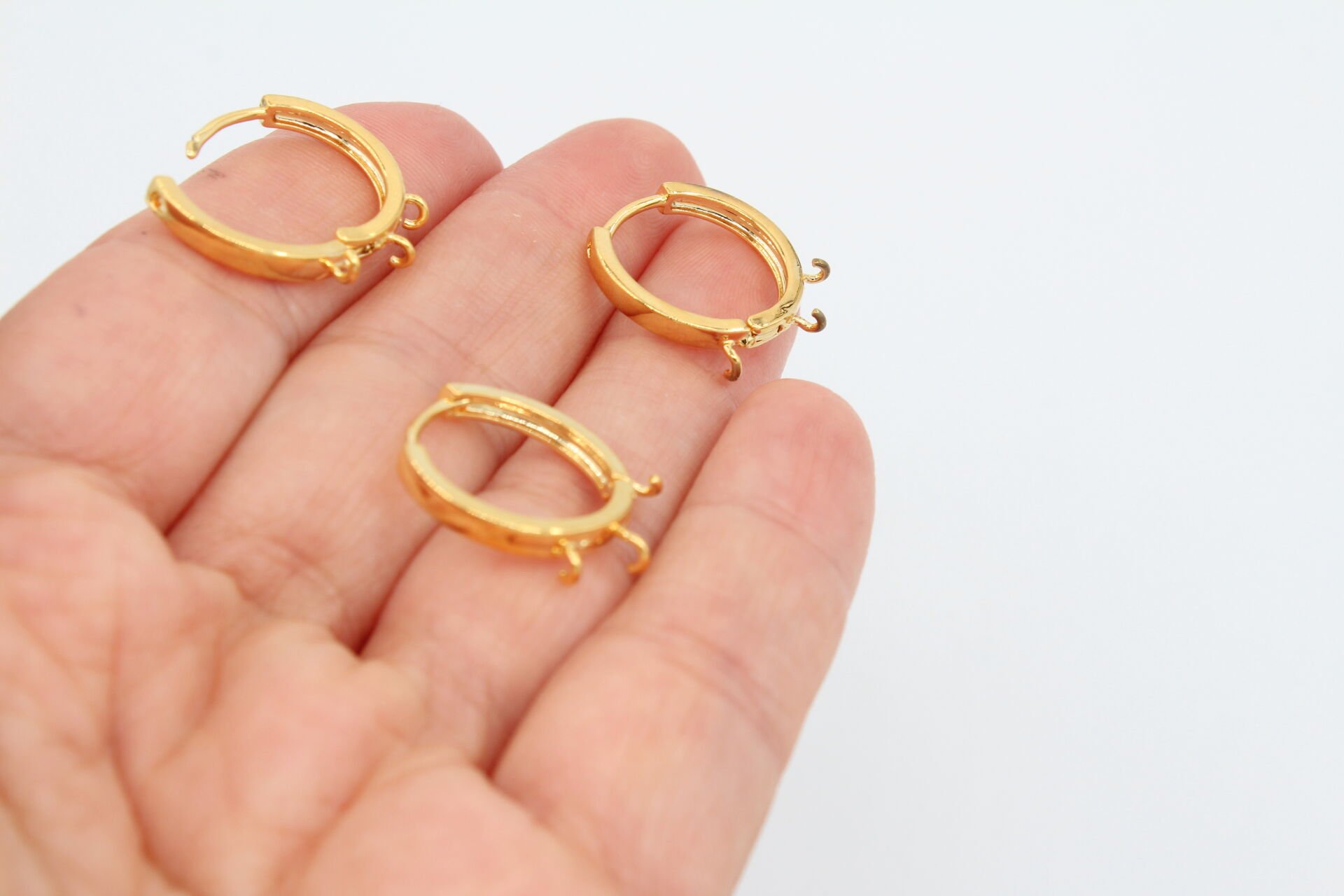 Altın Kaplama 3 Kulplu Kalın Küpe