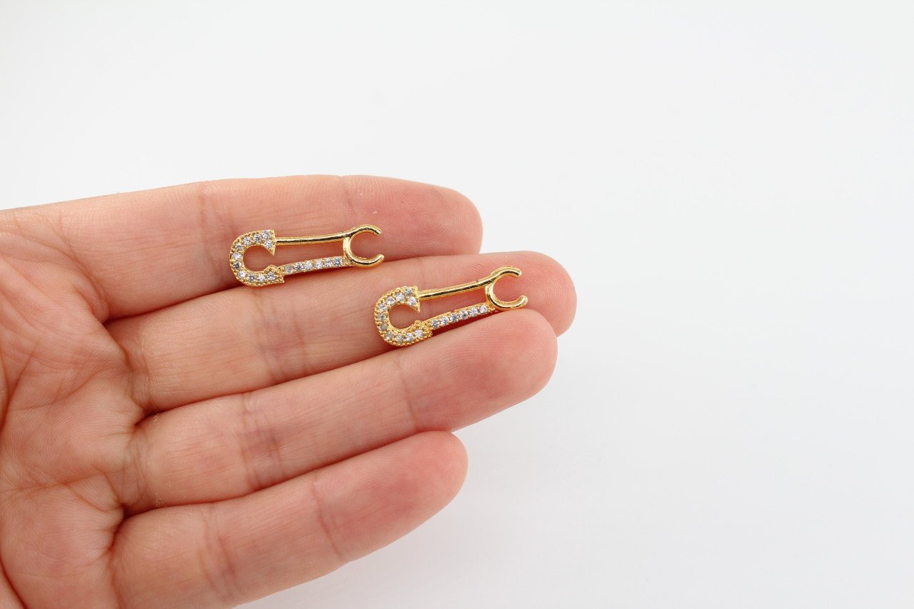 Altın Kap. Beyaz Taşlı Ataç