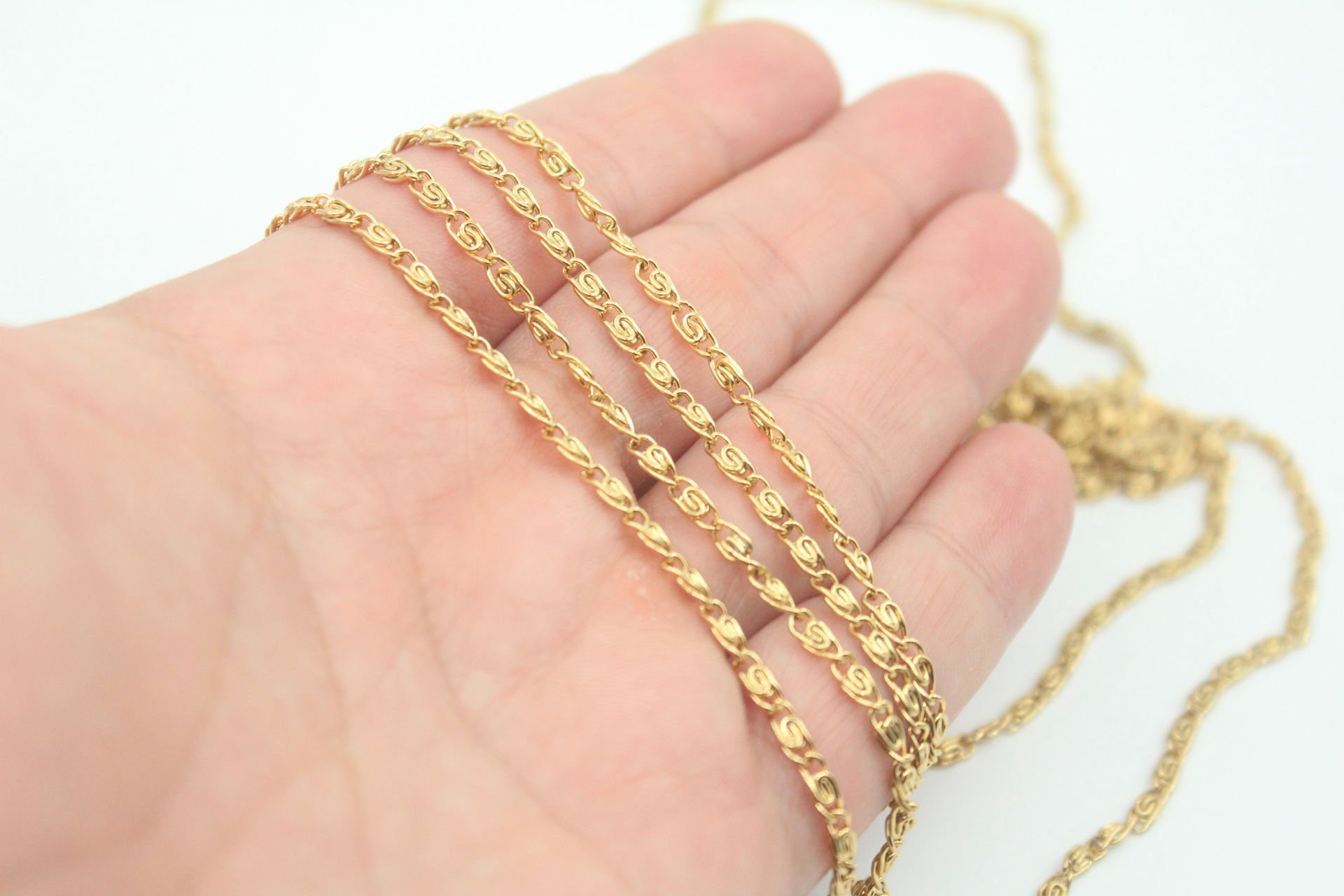 Çelik Desenli Zincir