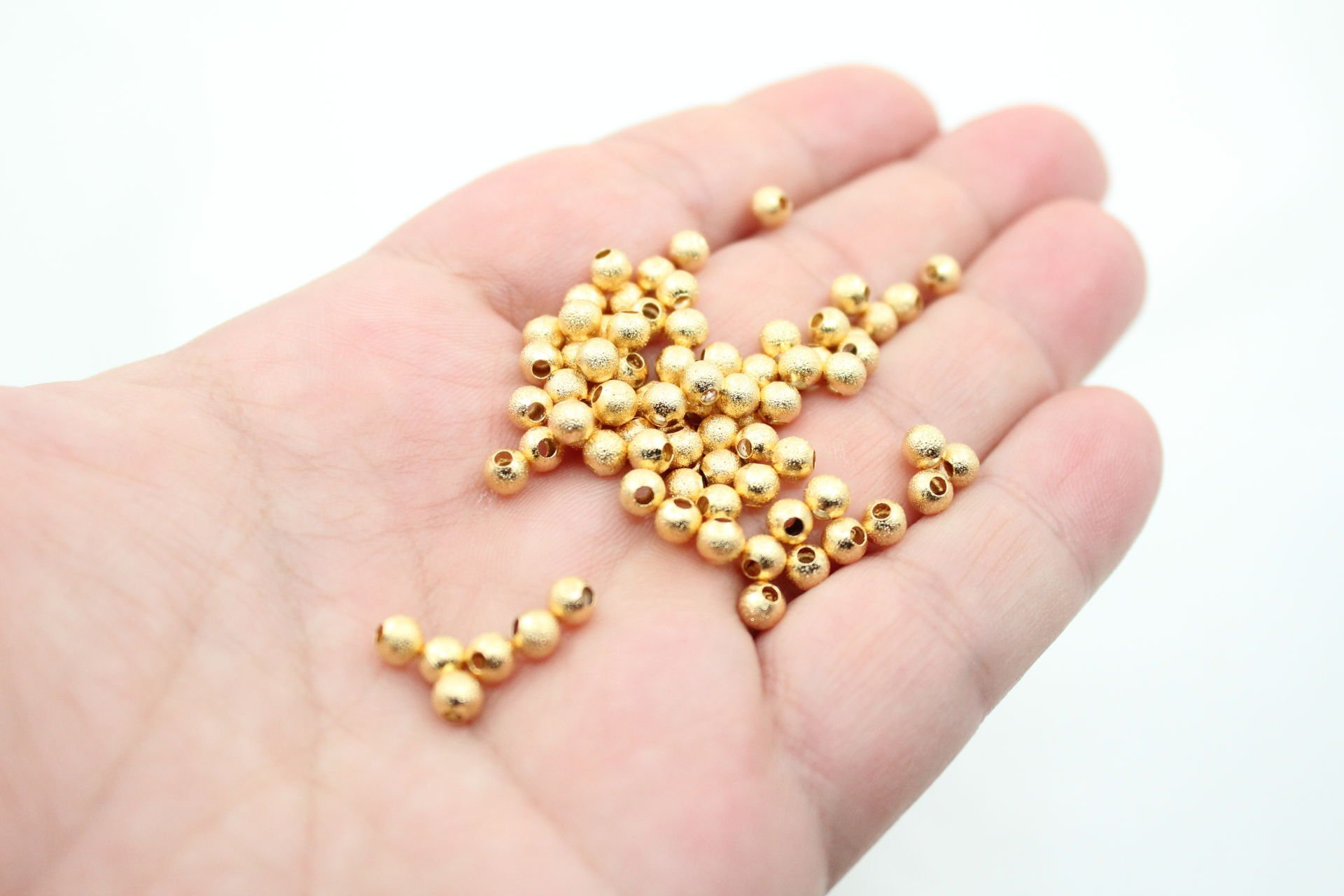 Altın Kaplama 4mm Pütürlü Top