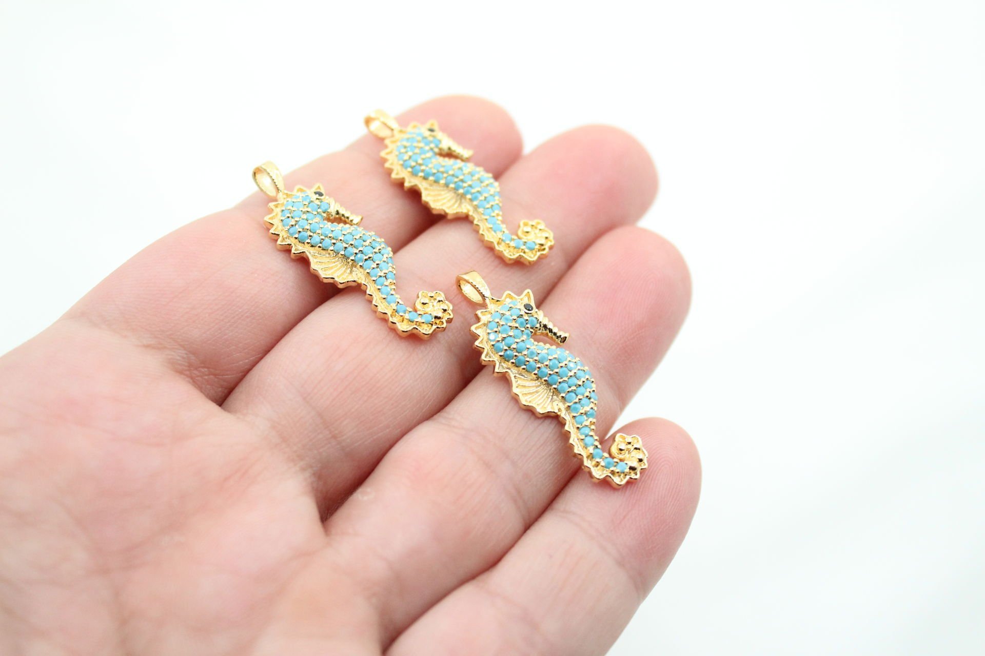 Altın Kaplama Turkuaz Taşlı Deniz Atı