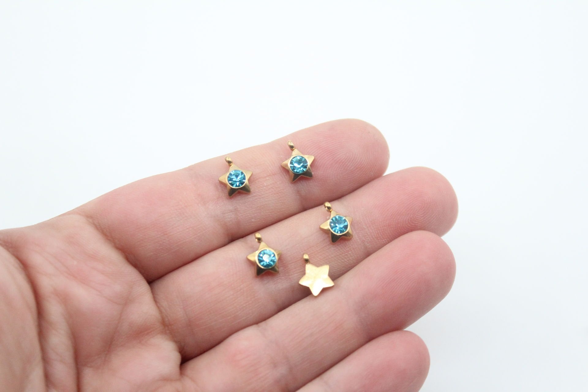 Yıldız Yuvarlak Taşlı Çelik Kolye Ucu Mavi