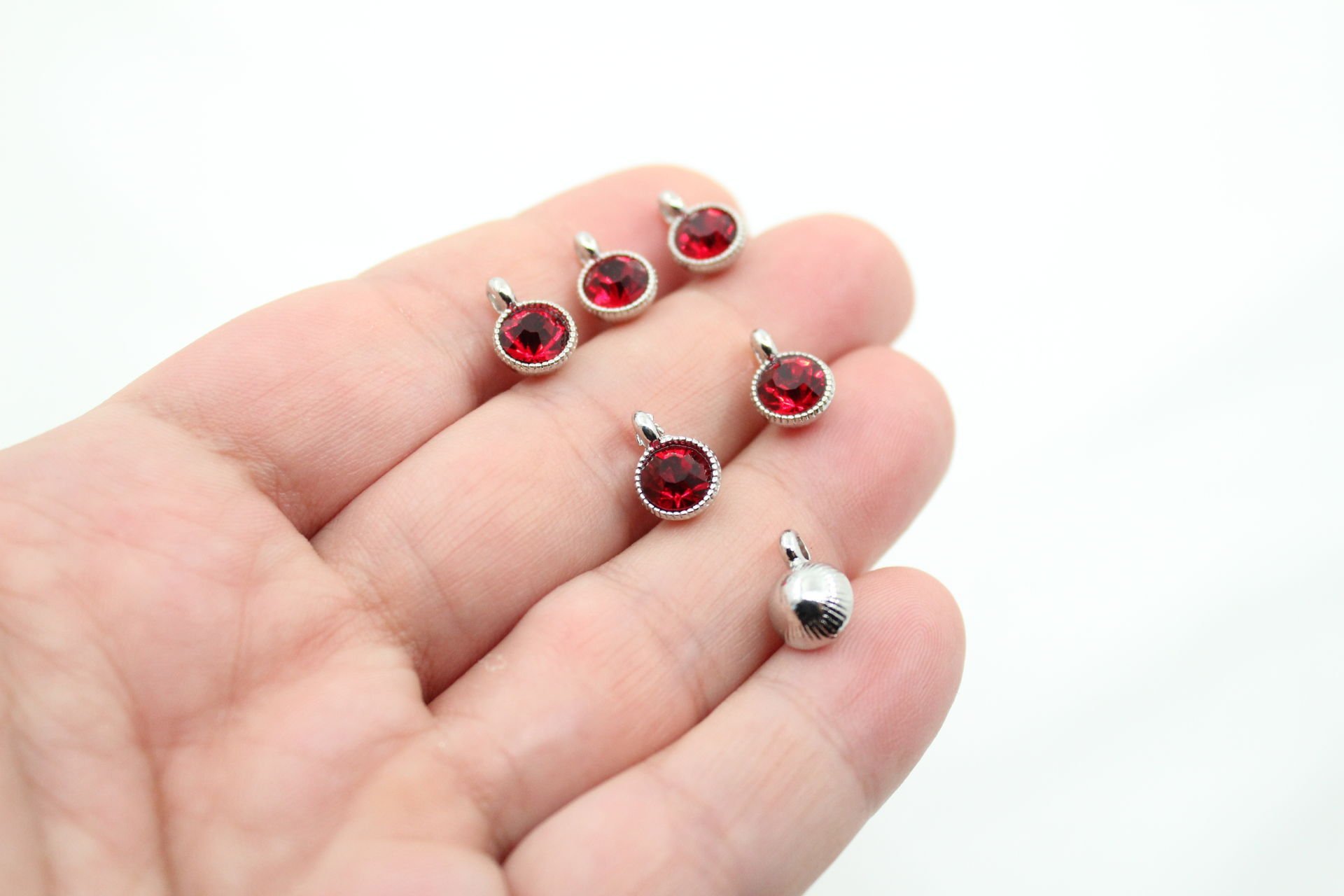 Rodyum Kaplama Tek Taş Sallantı Aparat Kırmızı