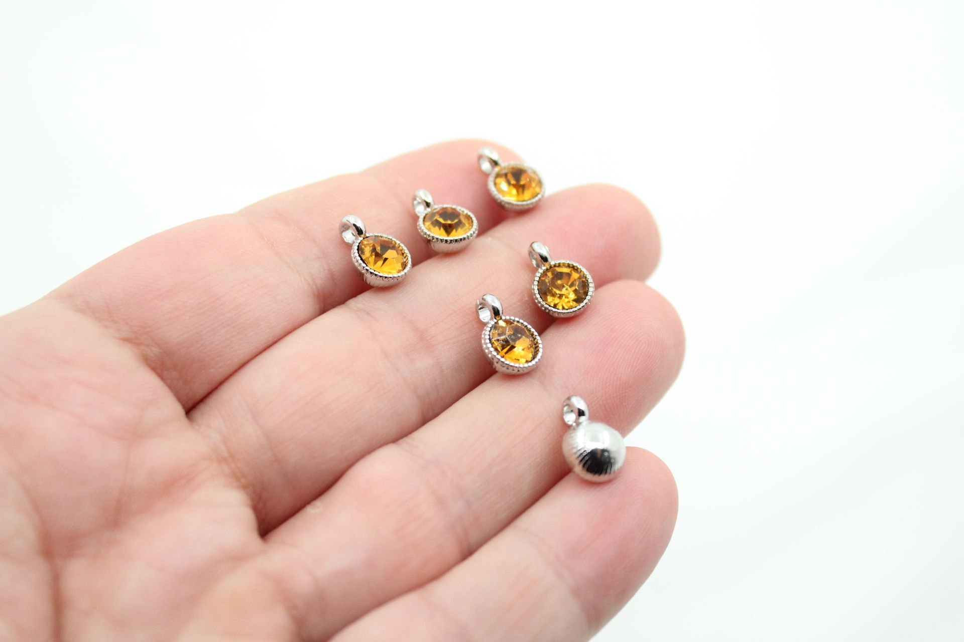 Rodyum Kaplama Tek Taş Sallantı Aparat Topaz