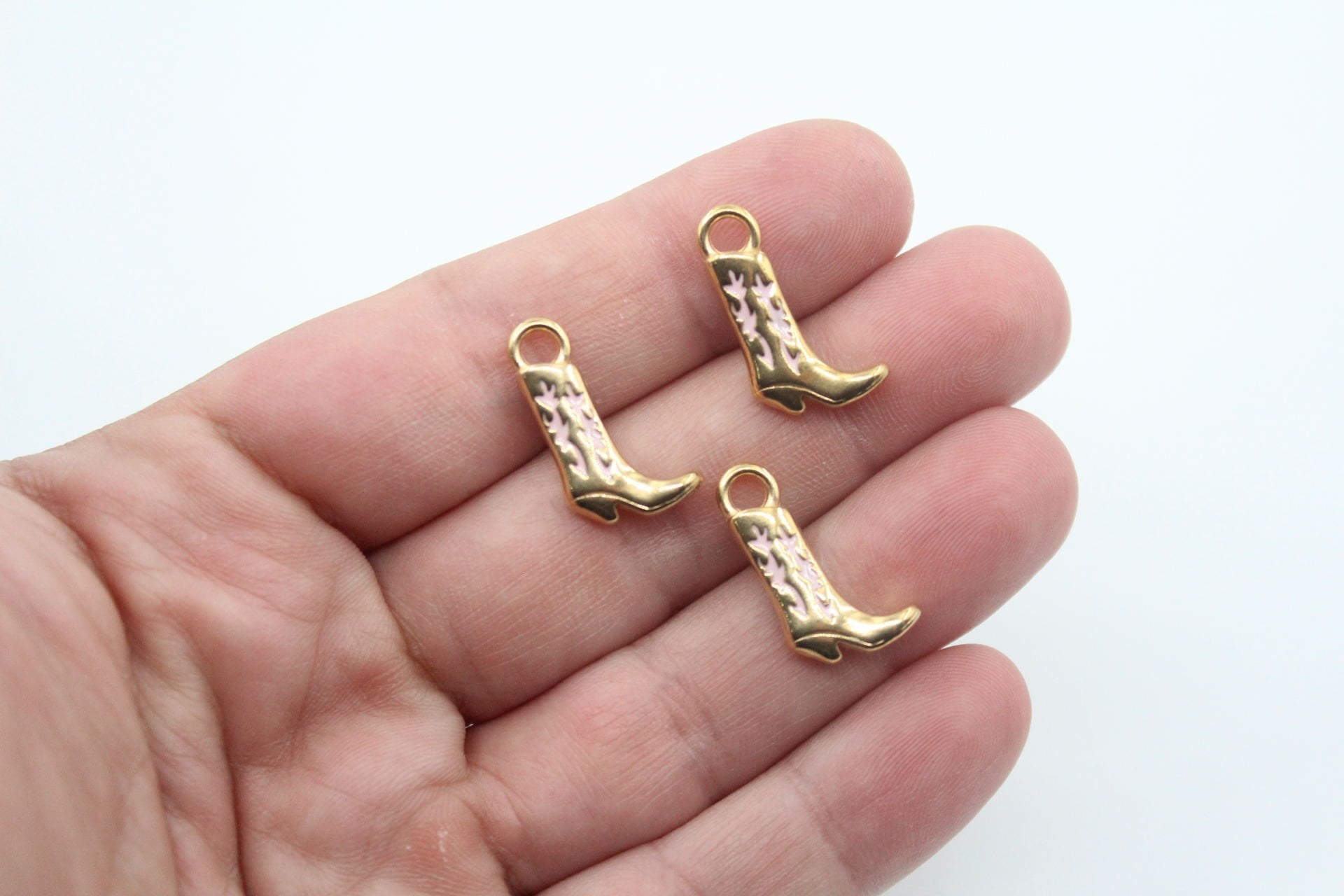 Pembe Mineli Çelik Çizme Kolye Ucu