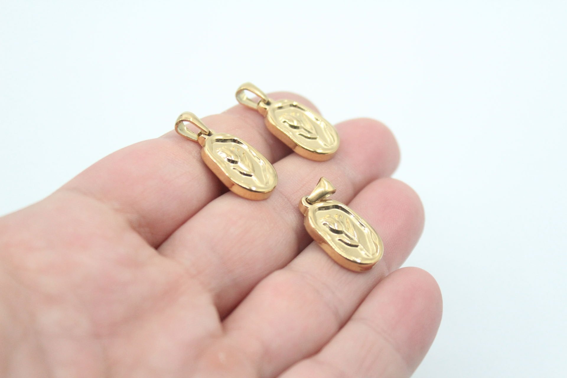 Madalyon Gül Çelik Kolye Ucu