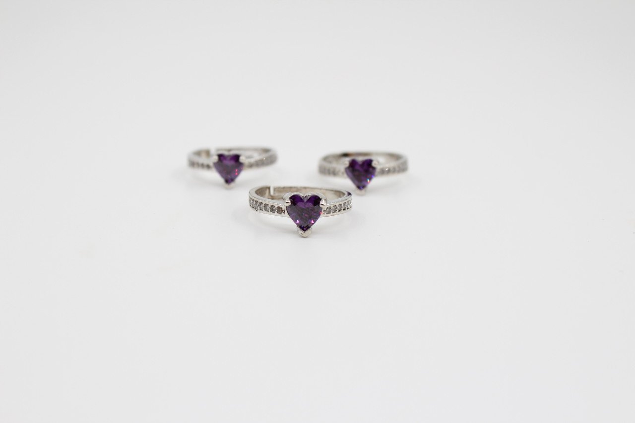 Rodyum Kap. 6mm Mor Kalp Yüzük