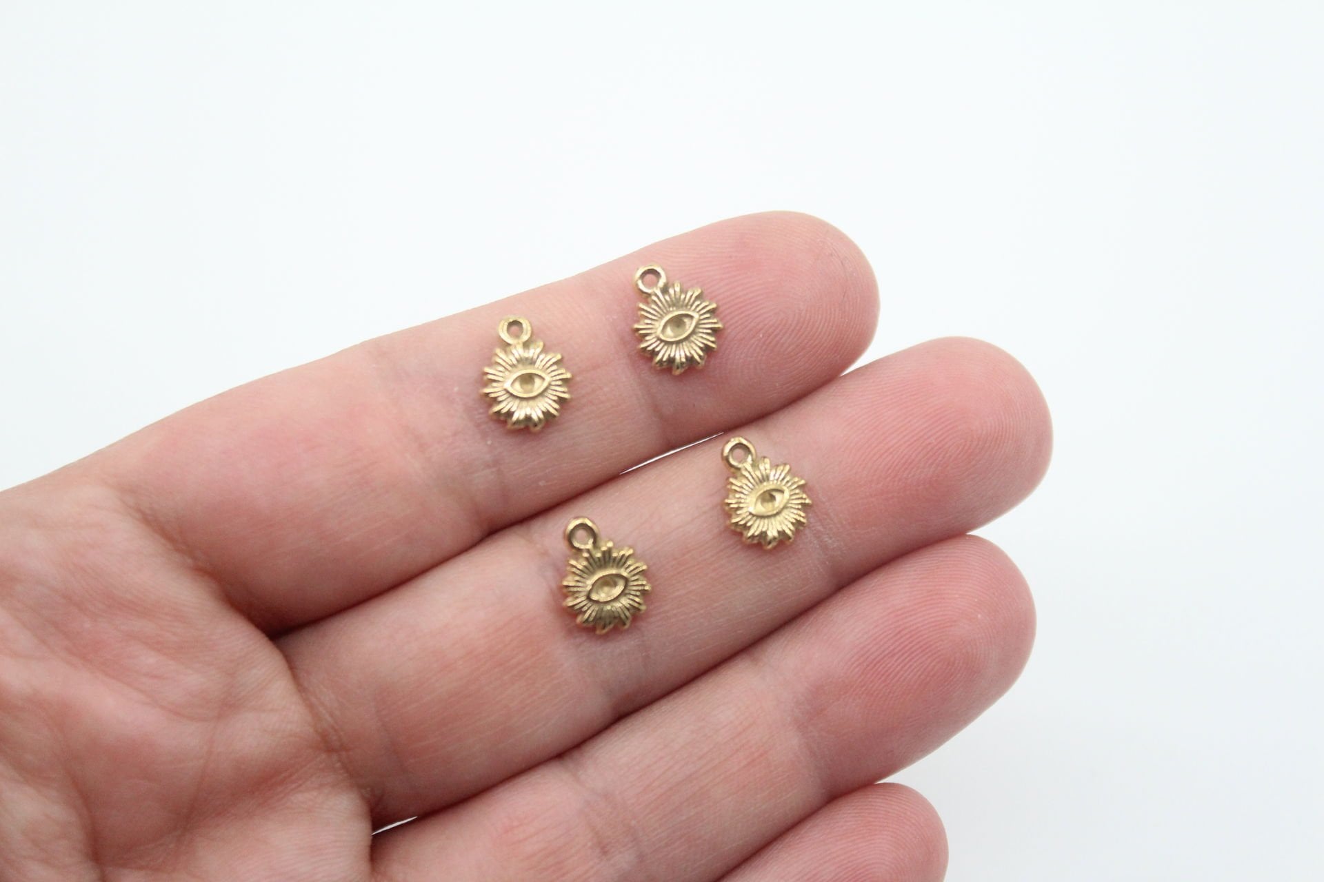 Küçük Yuvarlak Göz Çelik Kolye Ucu