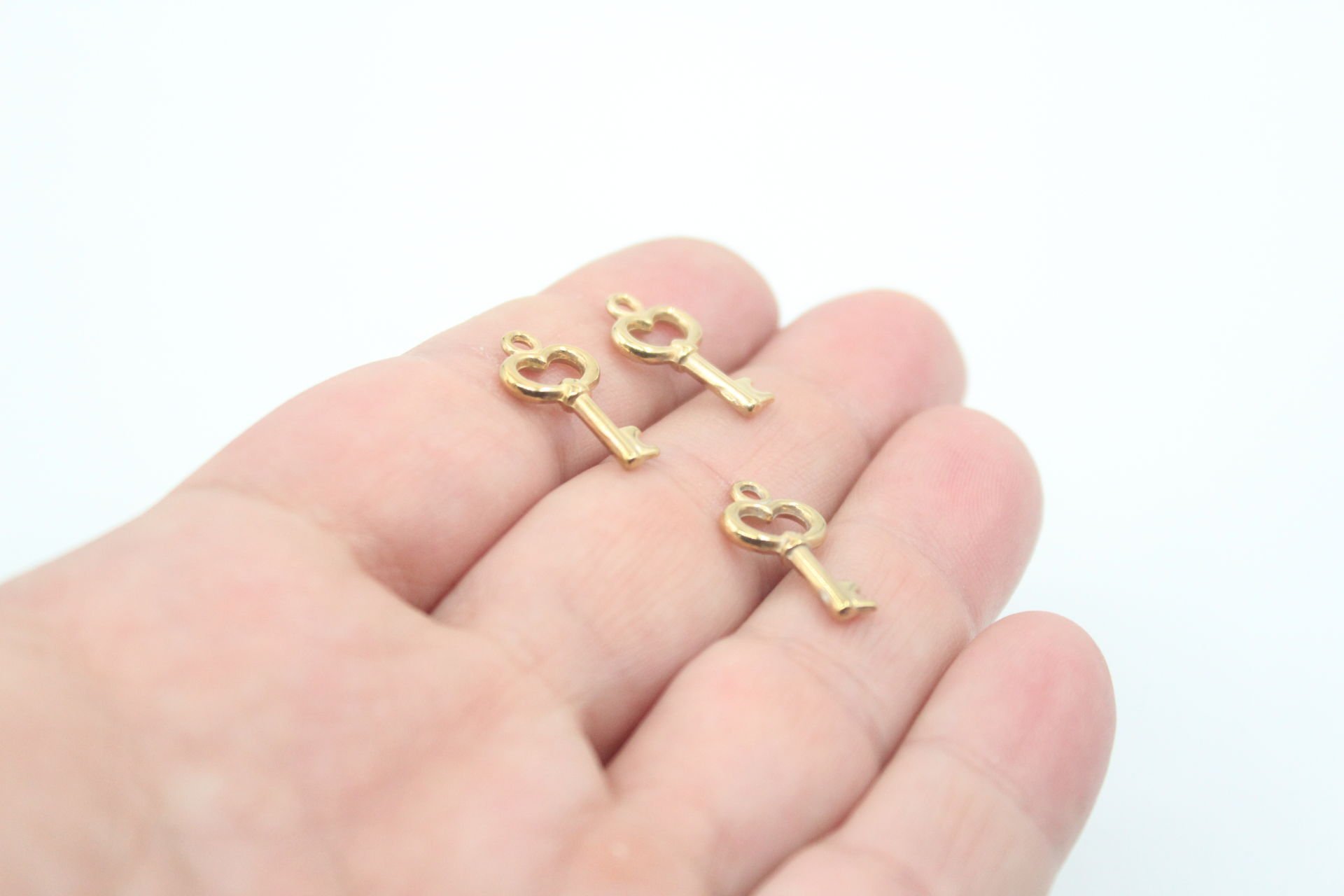 Anahtar Figürü Çelik Kolye Ucu