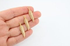 Altın Kap. Zirkonlu Tüy