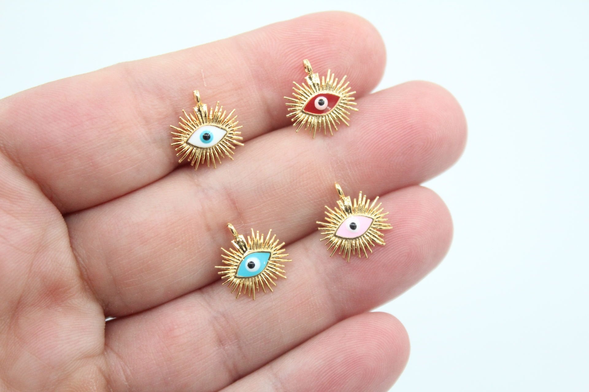 Altın Kaplama Mineli Dikenli Göz Kolye Ucu