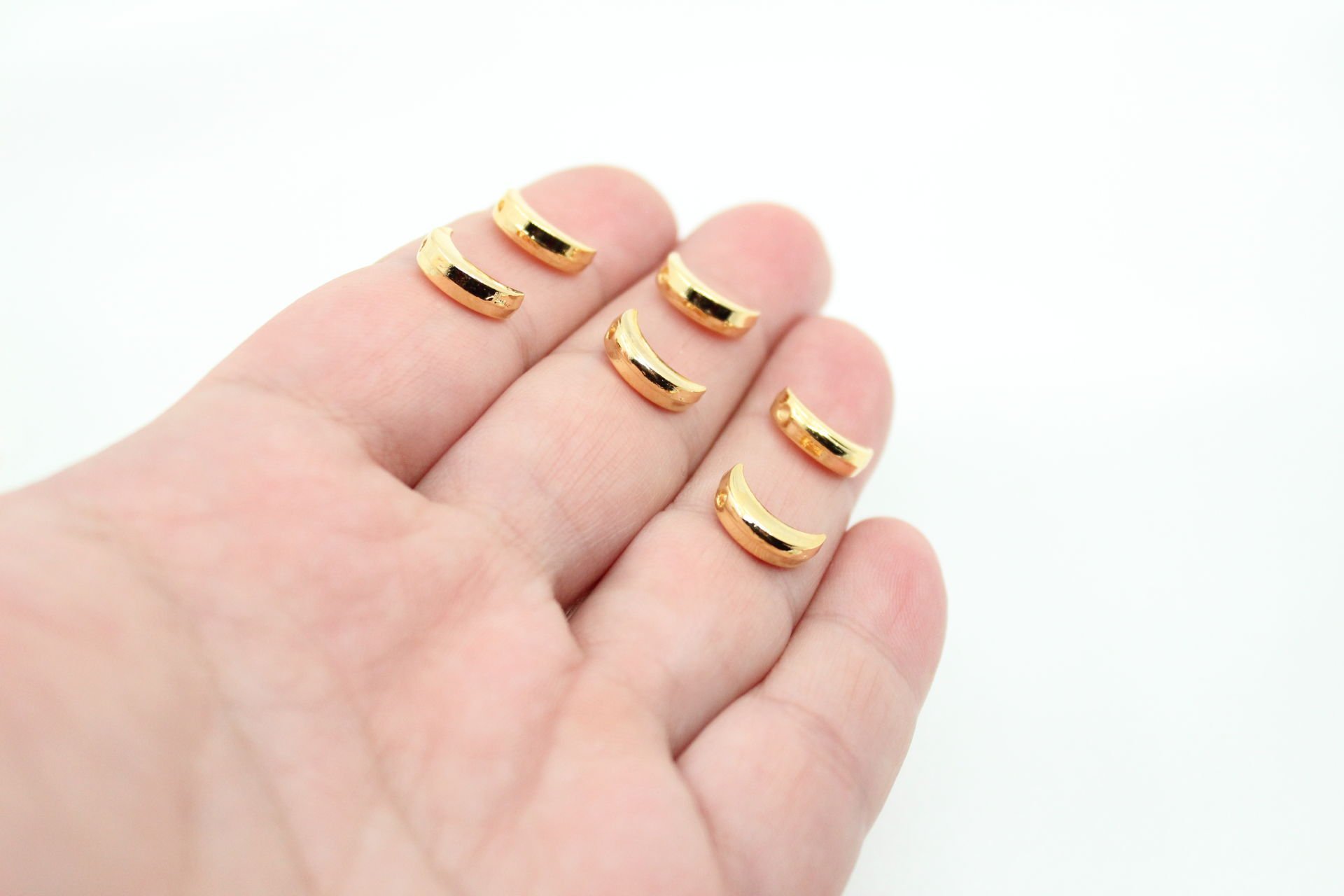 Altın Kaplama Üstten Delikli Ay 10 gr