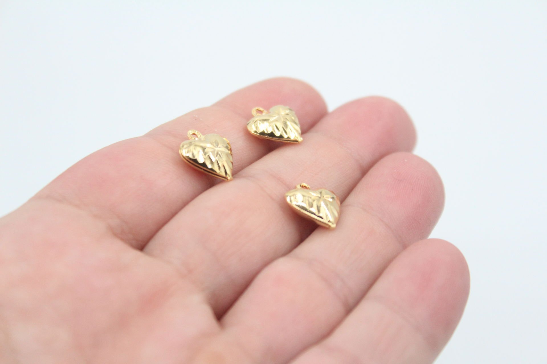 Altın Kaplama Yıldızlı Lazer Kesim Kalp