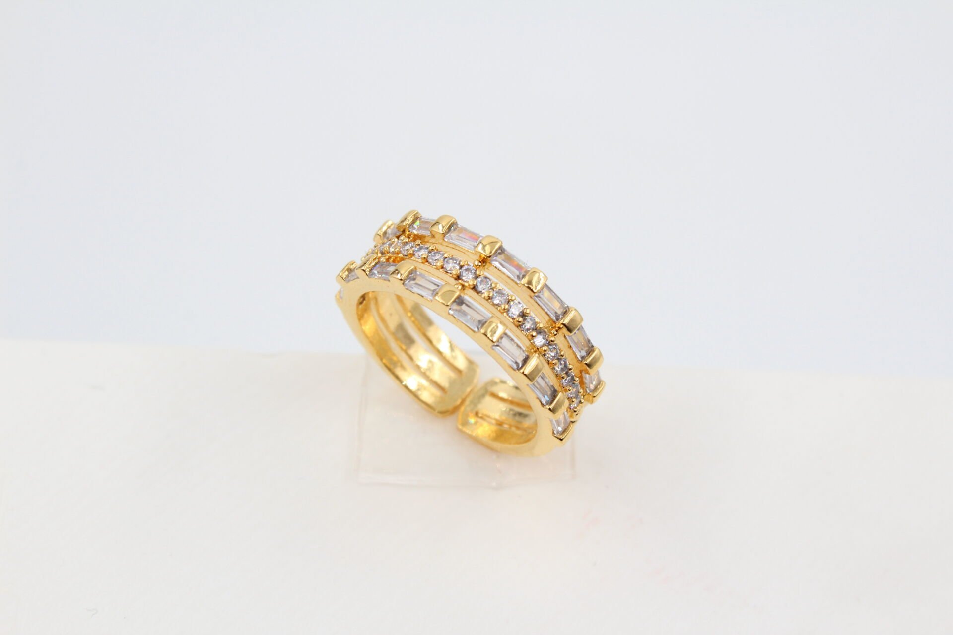 Altın Kaplama Sıralı Yüzük