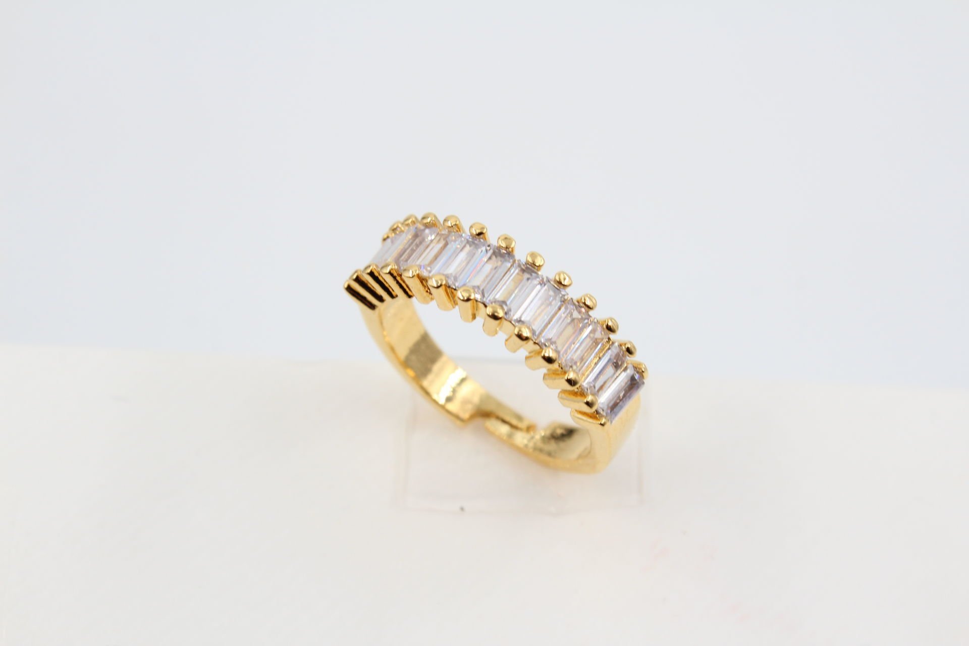 Altın Kaplama Baget Taşlı Yüzük