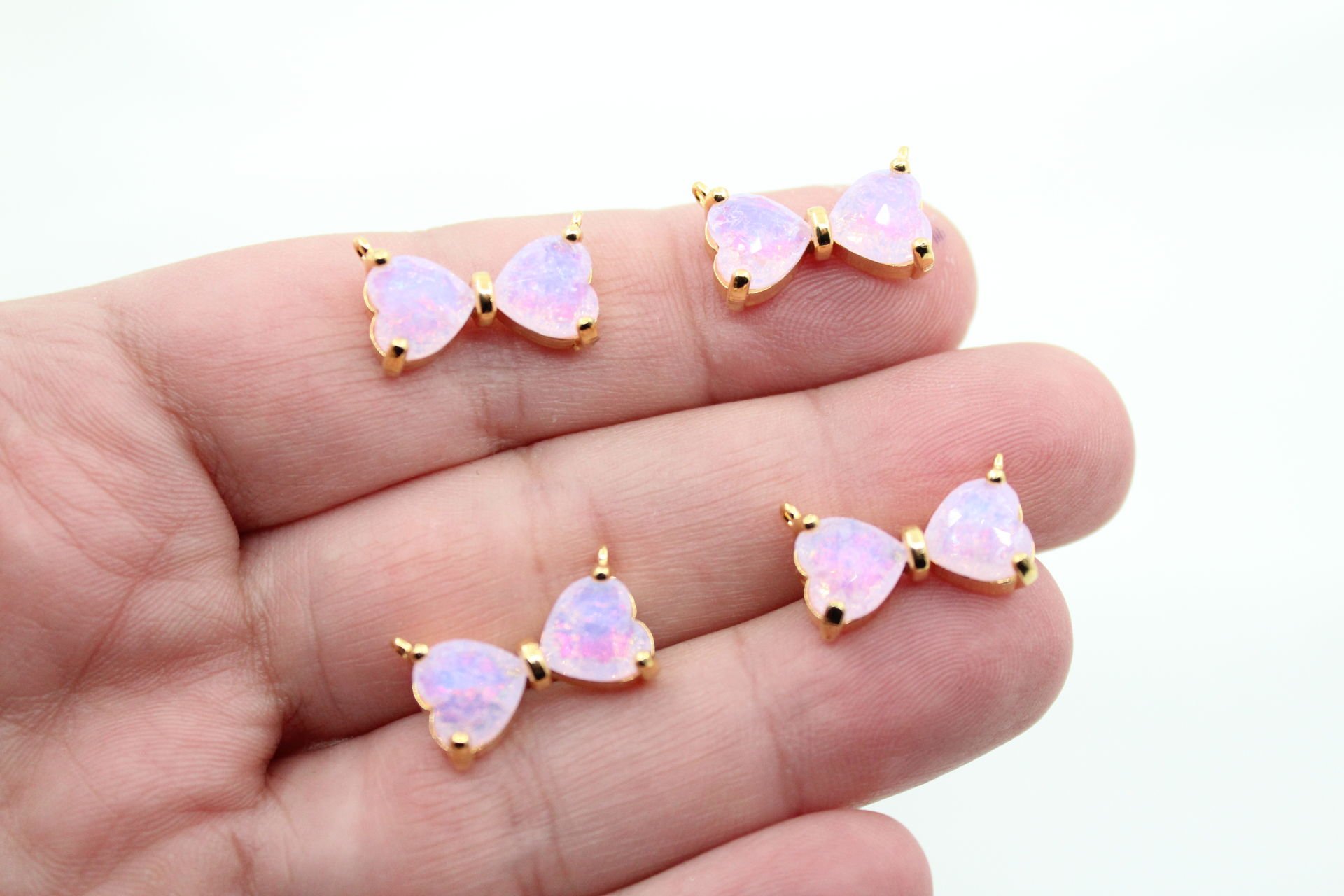 Altın Kaplama Simli Kalpli Fiyonk Simli Lila
