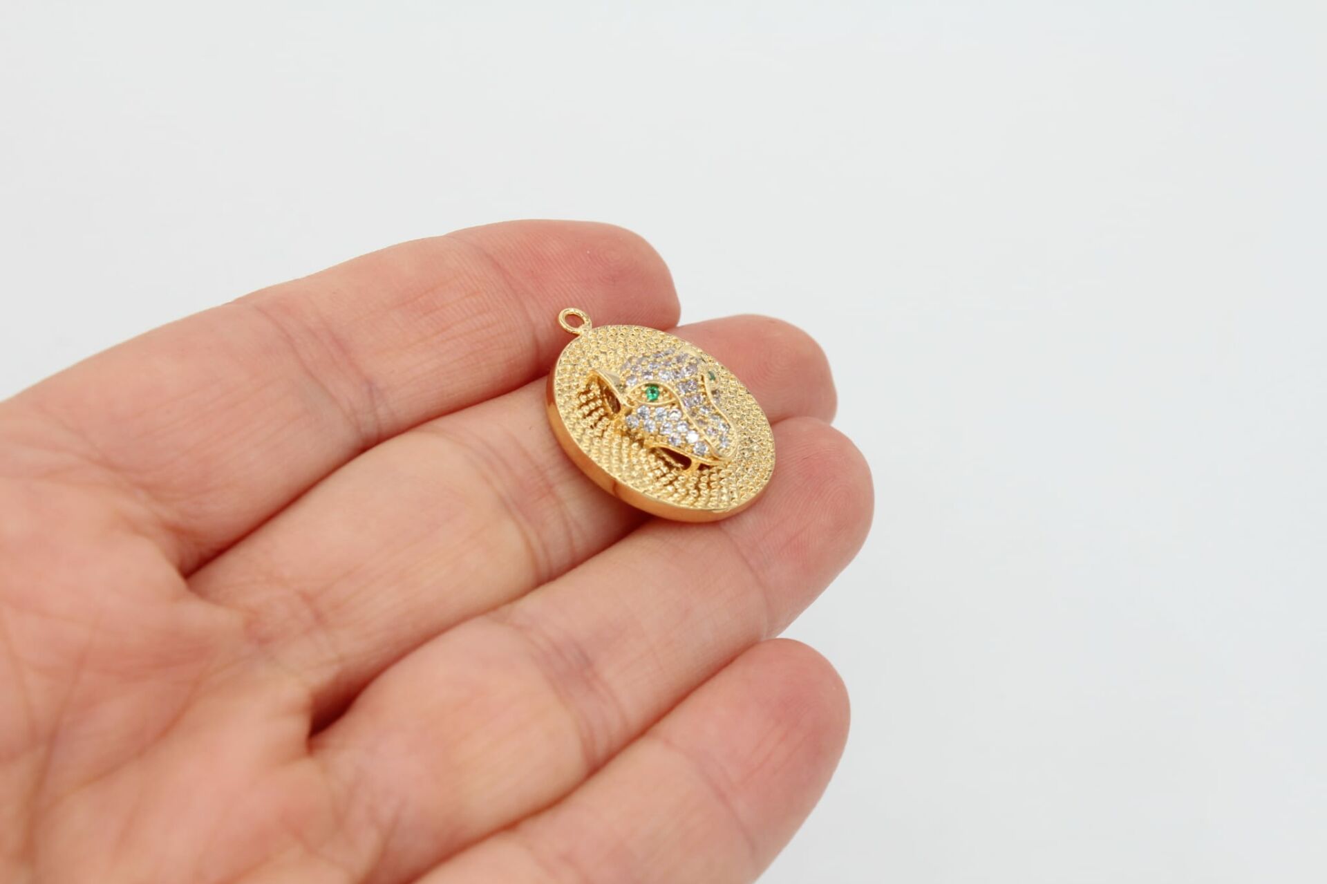 Altın Kaplama Yuvarlak Zirkon Taşlı Kaplan