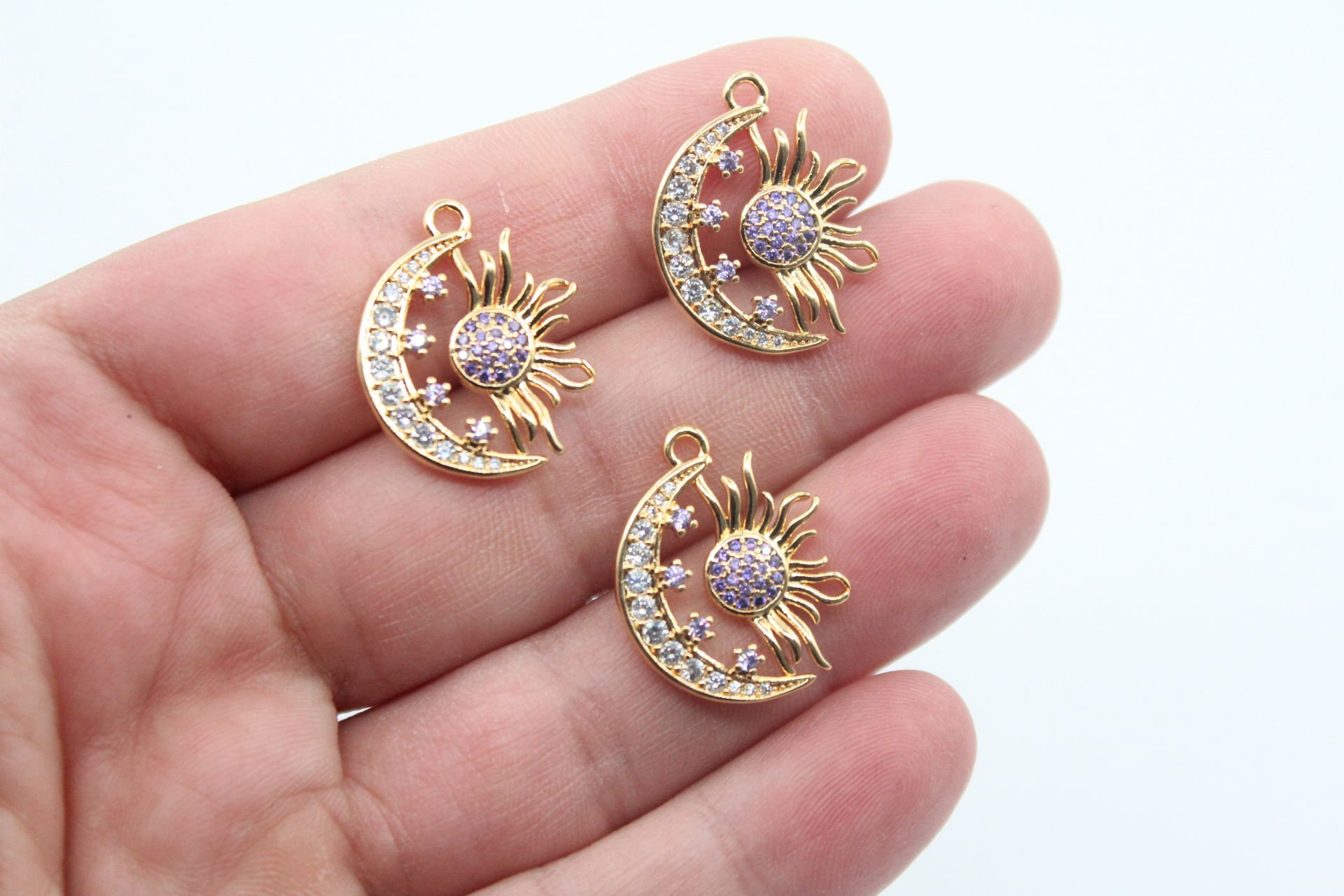Altın Kaplama Lila Taşlı Büyük Ay Güneş Kolye Ucu