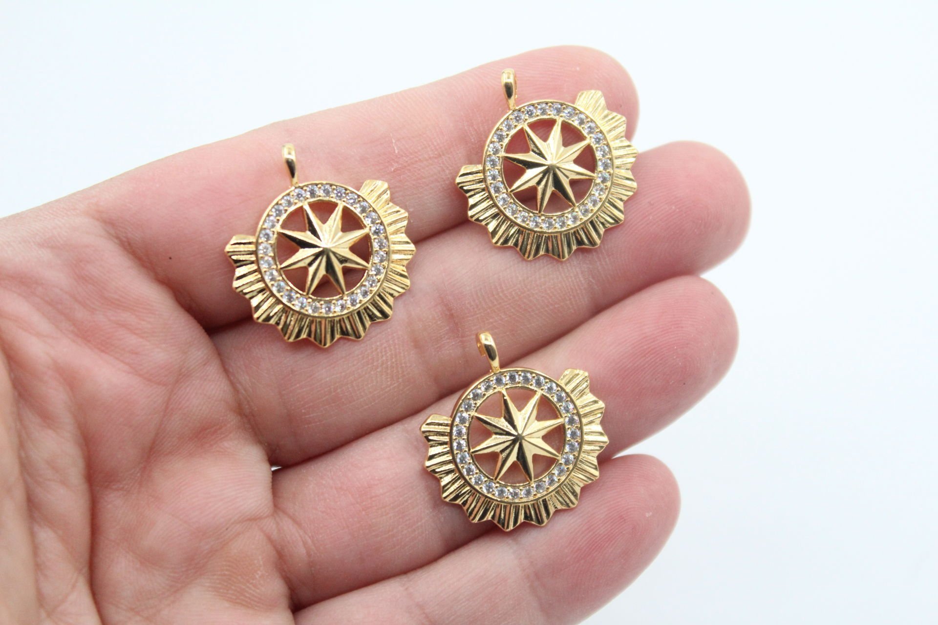 Altın Kaplama Yuvarlak Yıldızlı Kolye Ucu