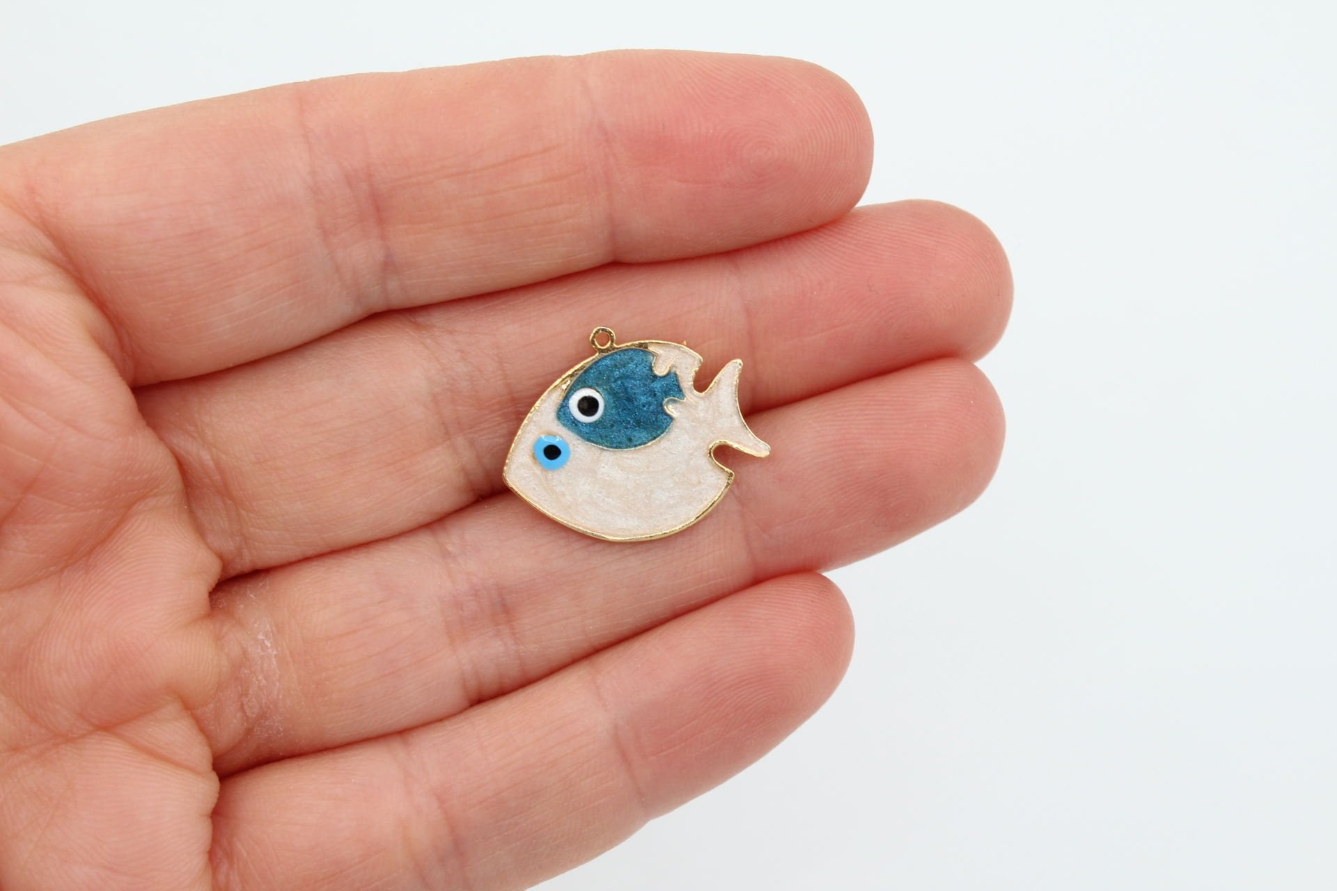 Altın Kaplama Mineli Krem Balık