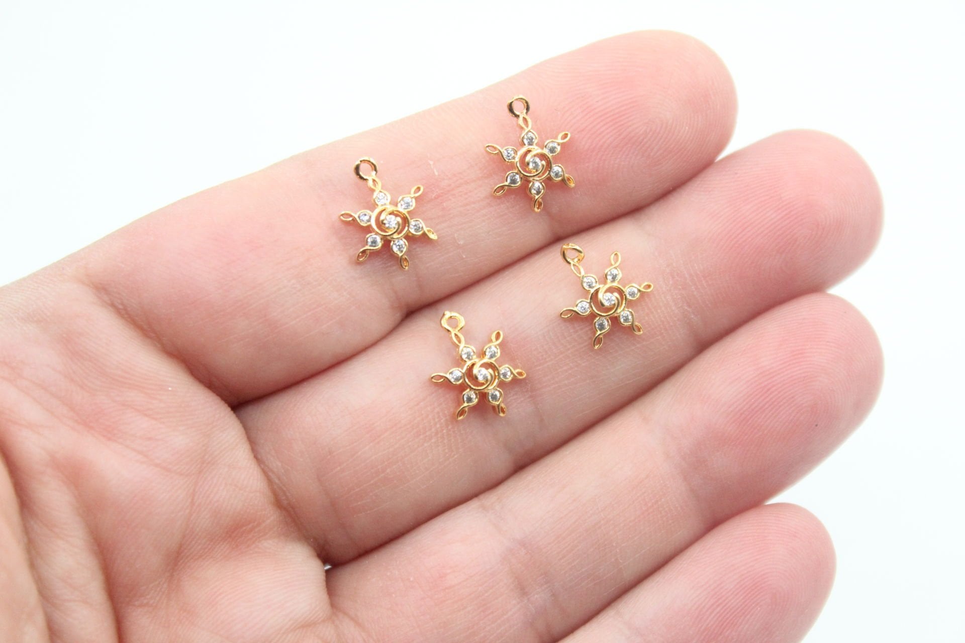 Altın Kaplama Zirkon Taşlı Mini Güneş