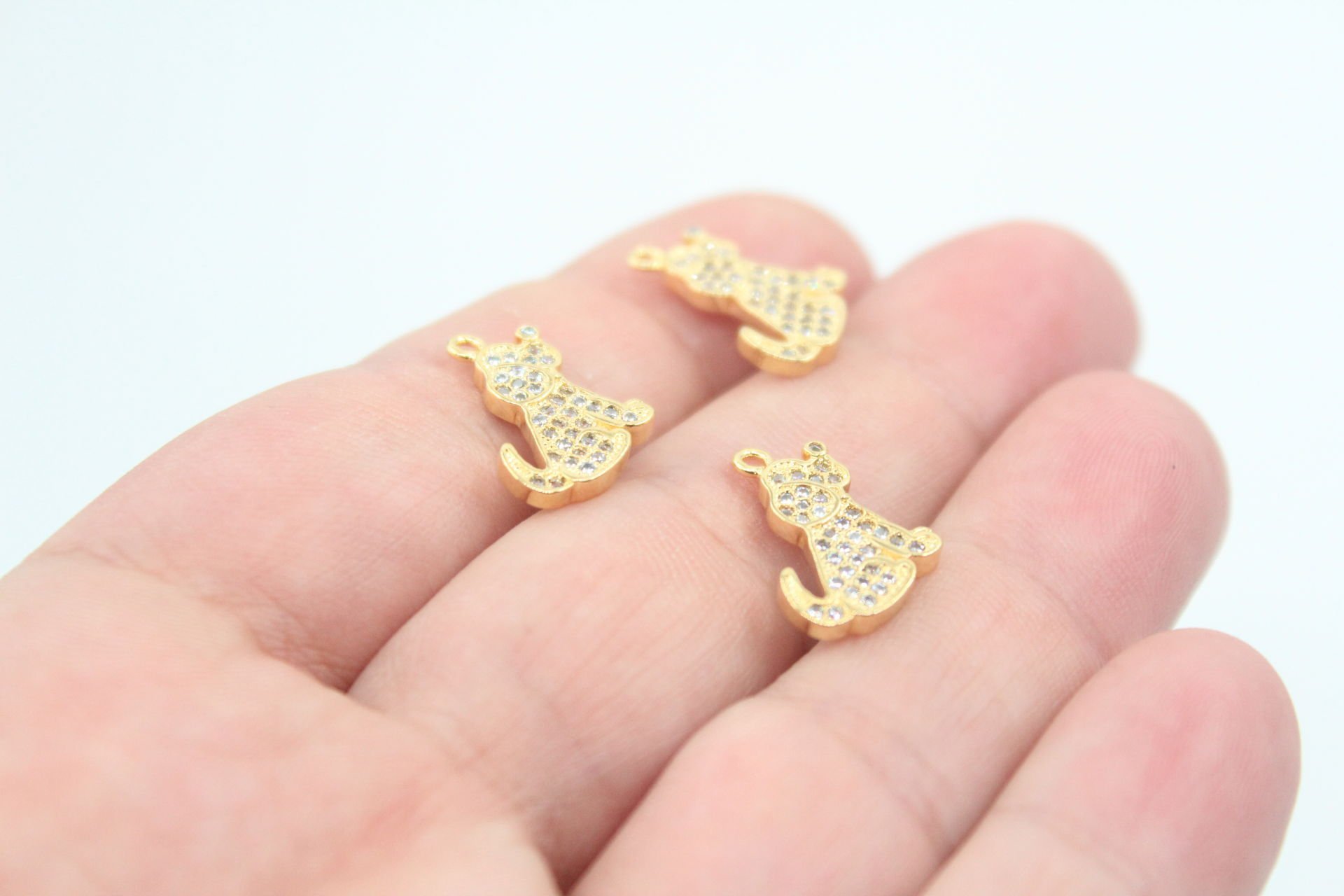 Altın Kaplama Köpek Figürlü Kolye Ucu