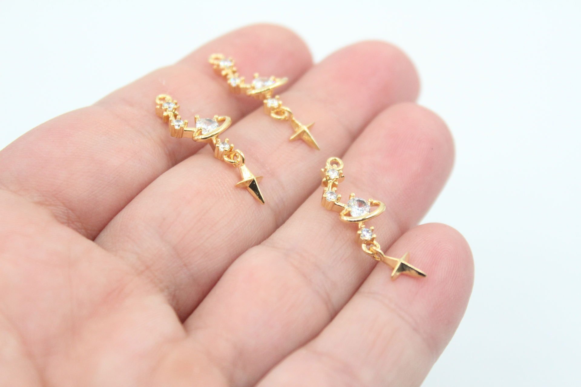 Altın Kaplama Zirkonlu Yıldız Takımı Kolye Ucu