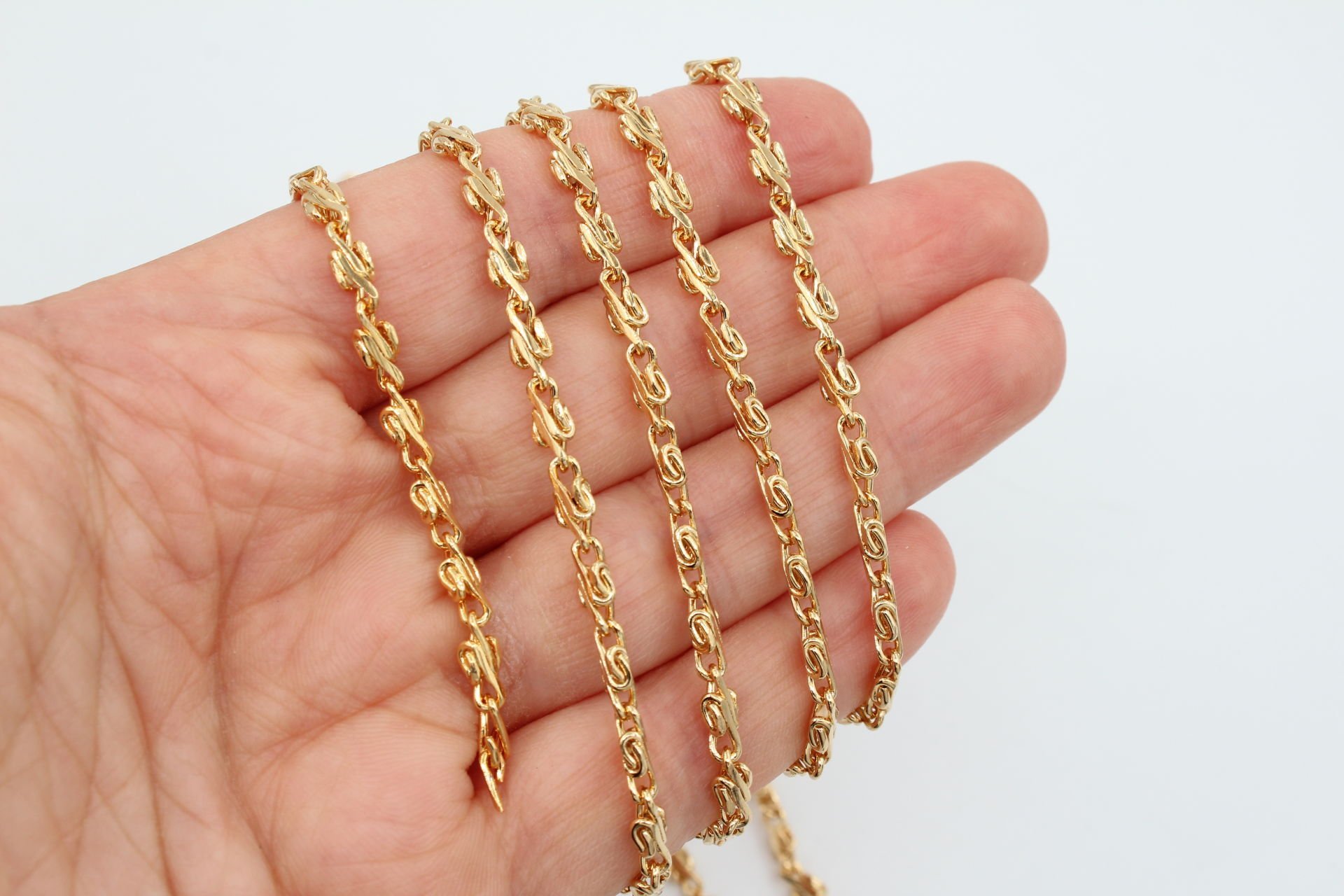 Altın Kaplama Desenli Zincir