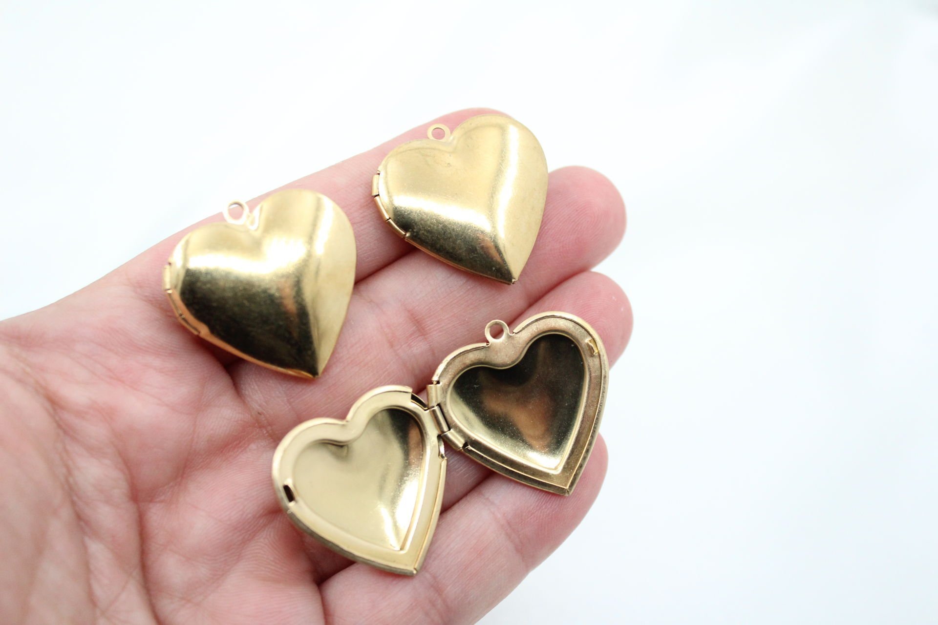 Çelik Büyük Kapaklı Kalp Sarı