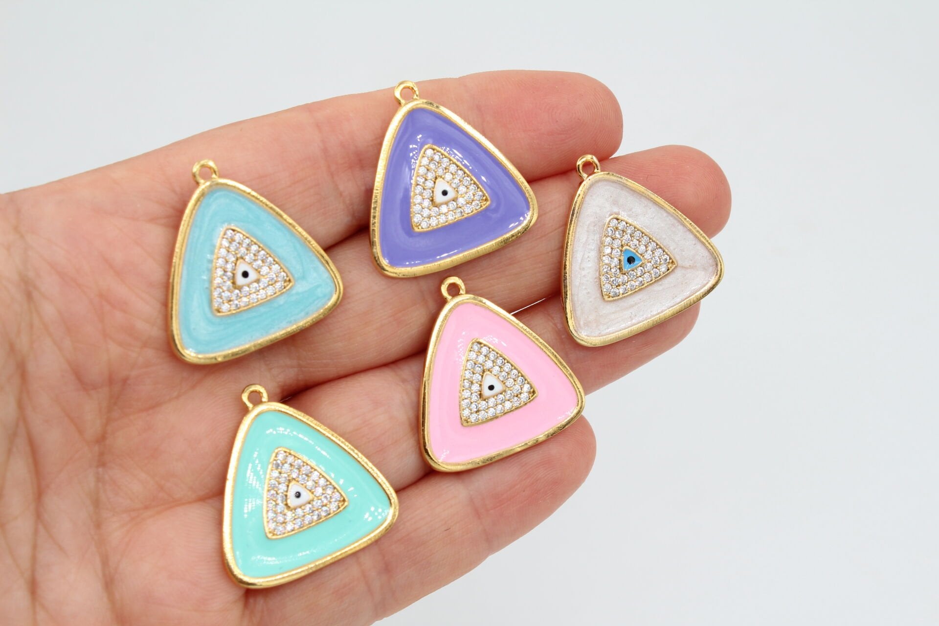 Altın Kaplama Üçgen Zirkon Mineli Uç