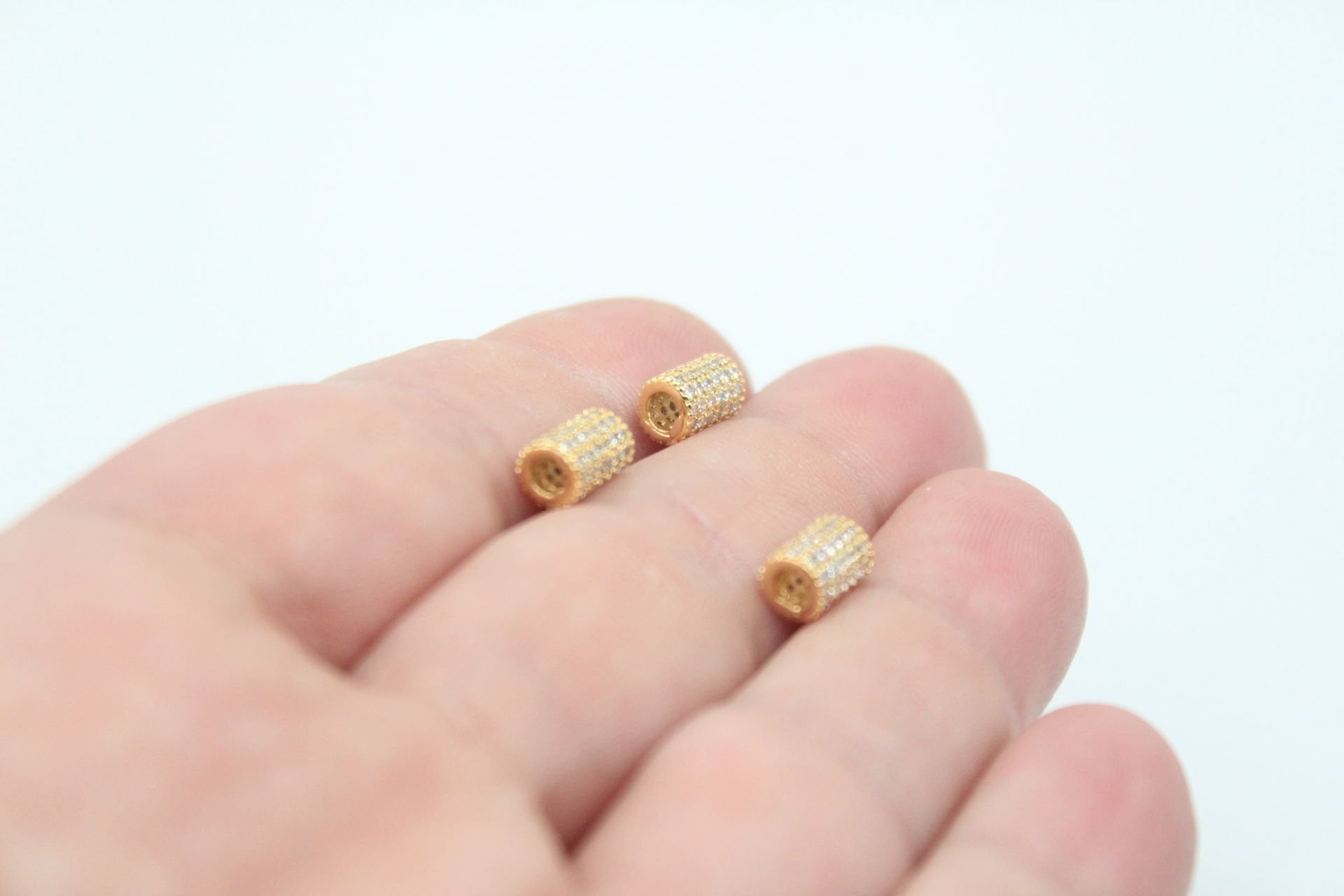 Altın Kaplama Zirkonlu Uzun Boncuk Arası