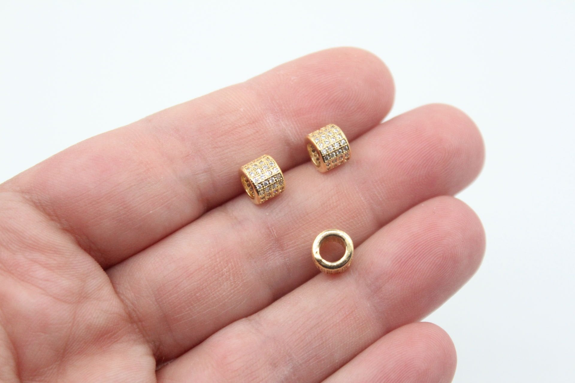 Altın Kaplama 4 Sıra Zirkonlu Boncuk Arası