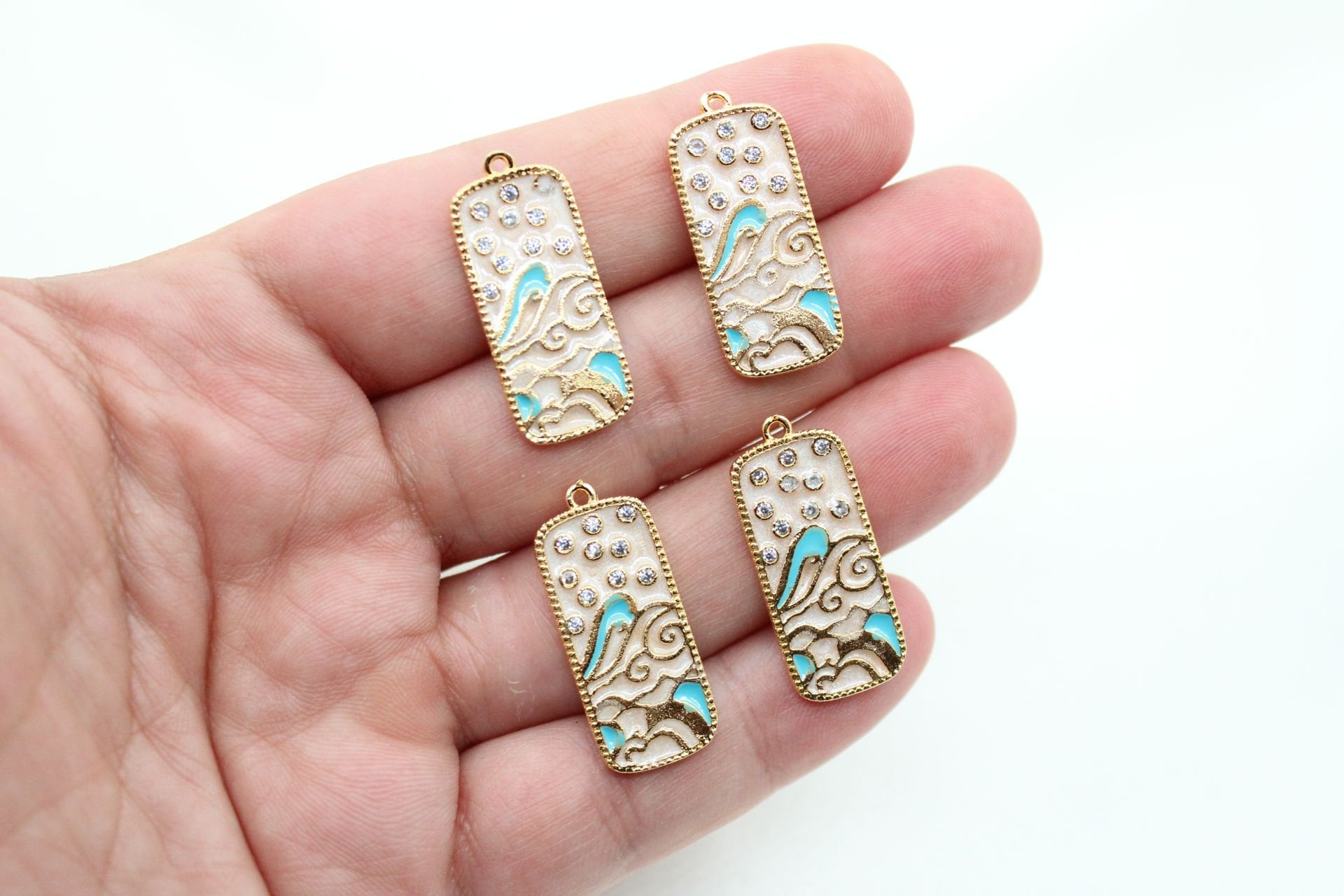 Altın Kaplama 4 Element Su Kolye Ucu