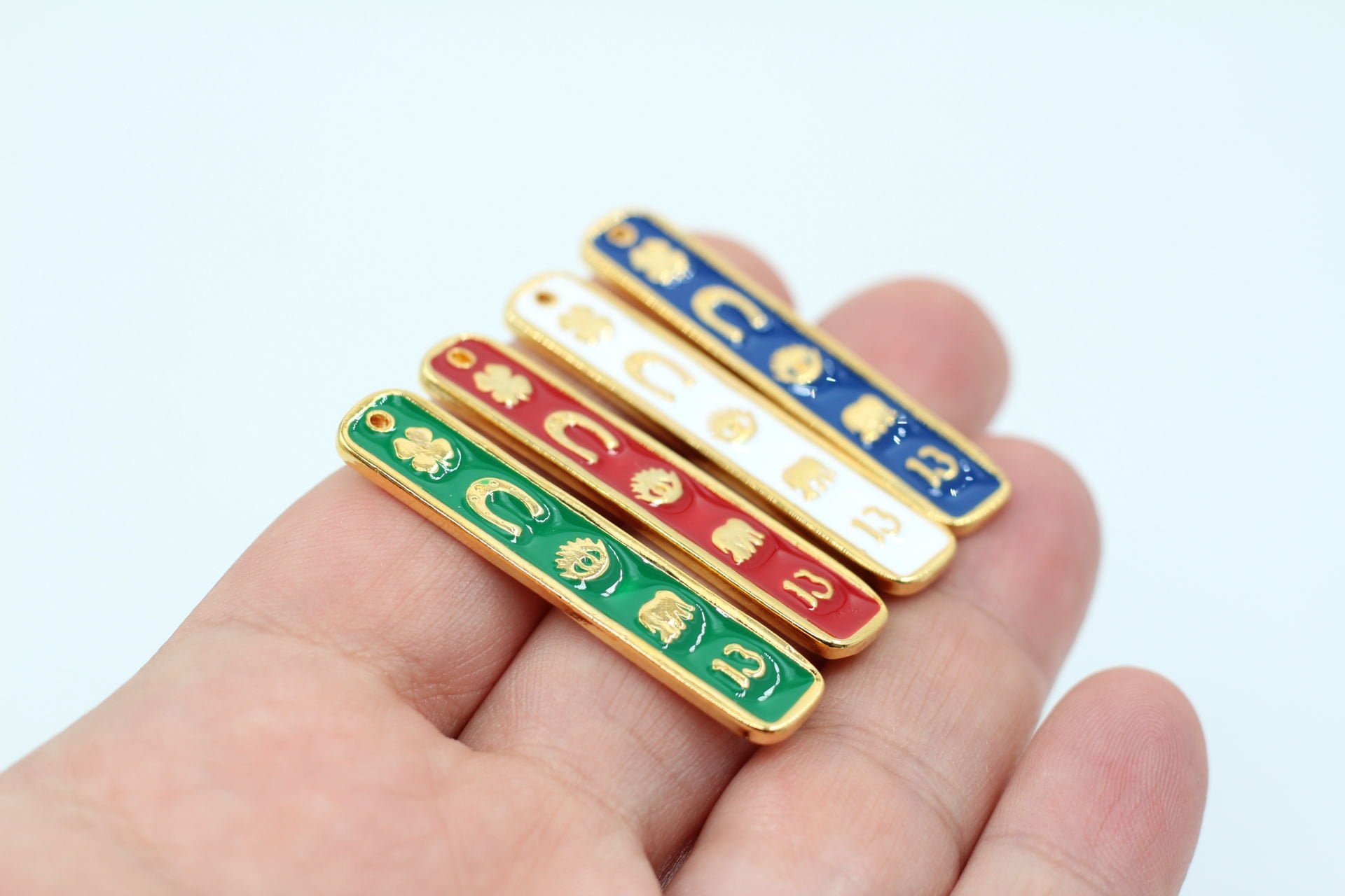 Altın Kaplama Çubuk Şans Kolyesi