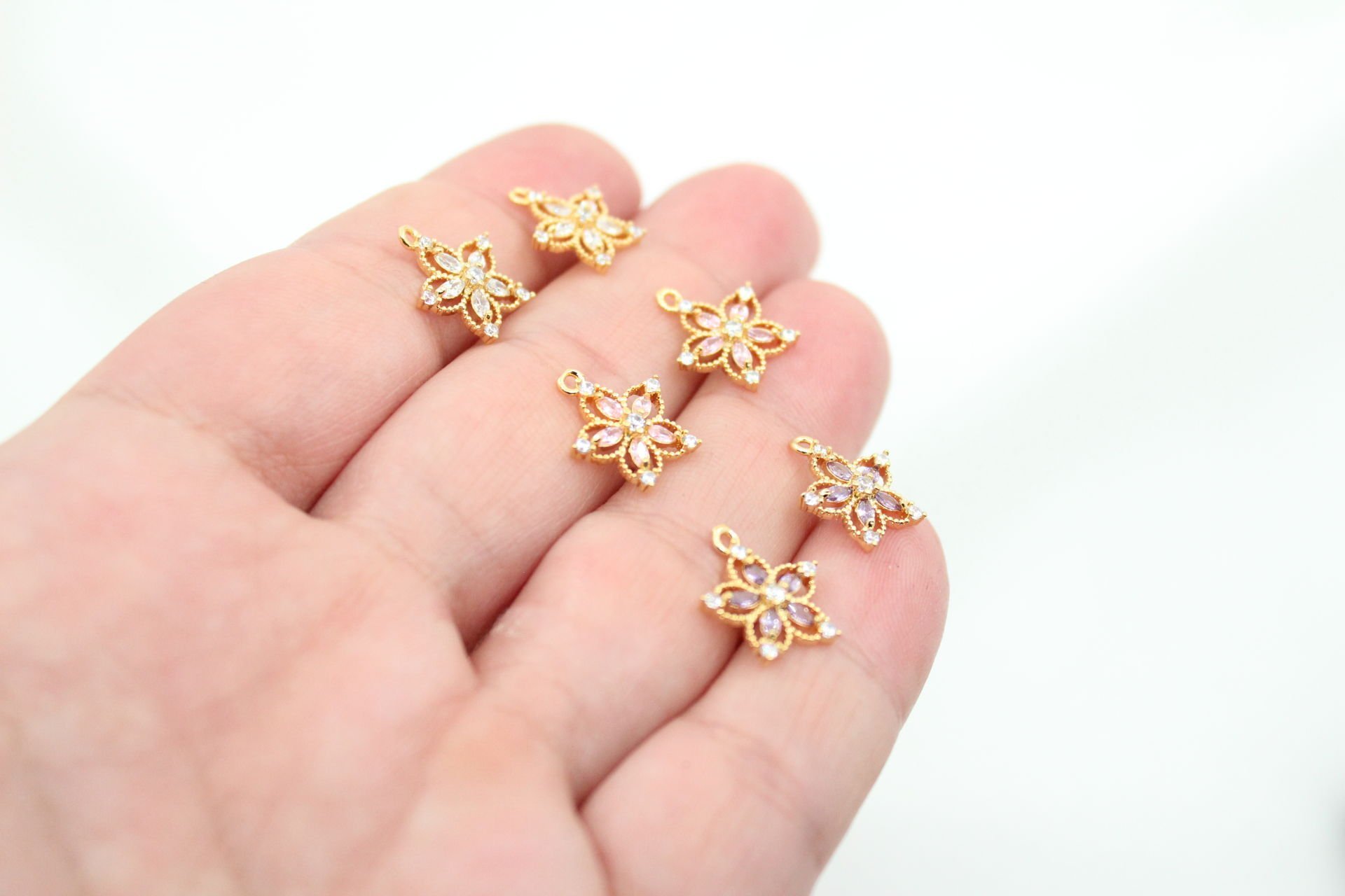 Altın Kaplama İnce Telli Çiçek