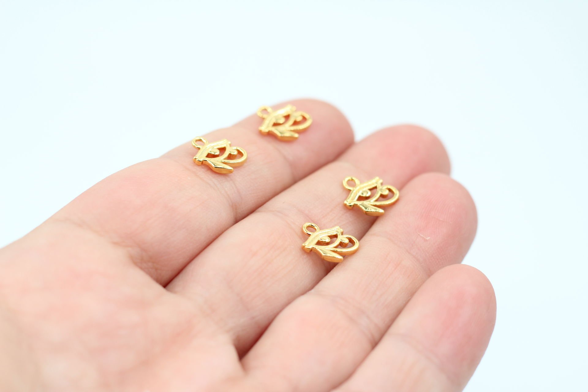 Altın Kaplama Döküm Minik RA nın Gözü