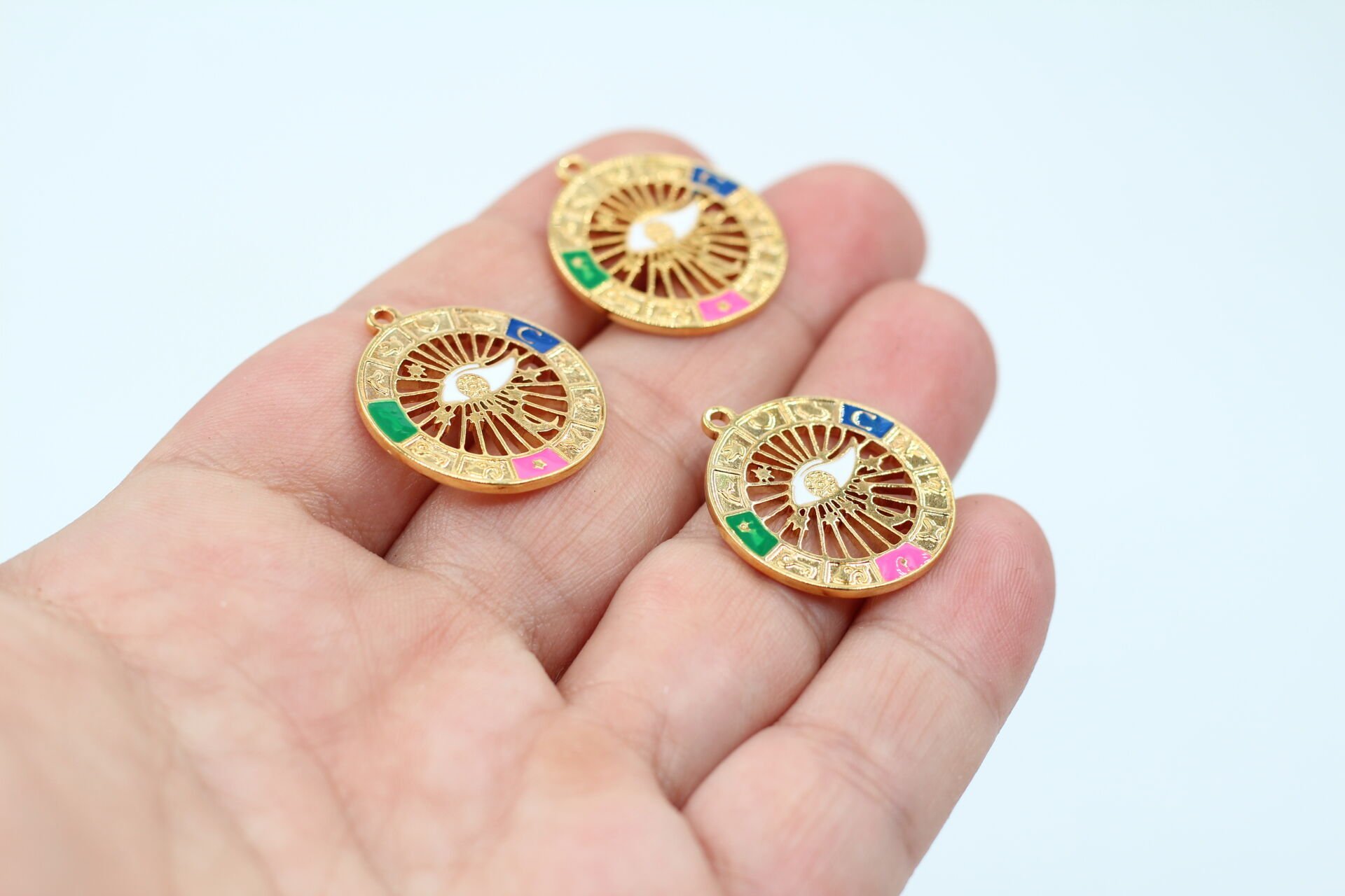 Altın Kaplama Mineli Çoklu Şans Kolyesi