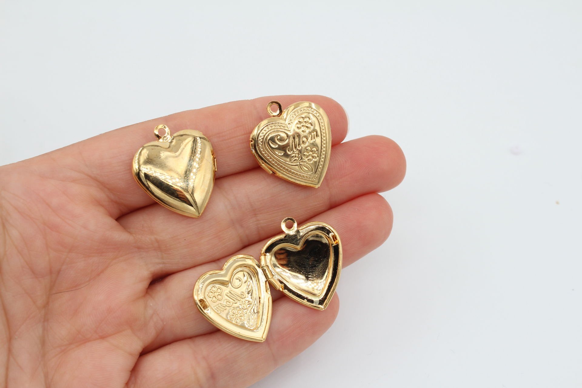 Altın Kaplama Kapaklı MOM