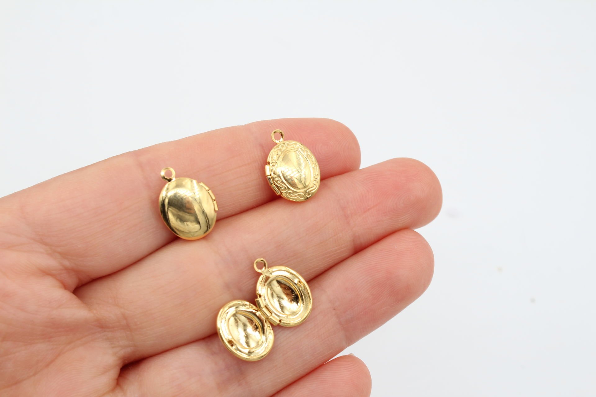 Altın Kaplama Oval Kapaklı Uç